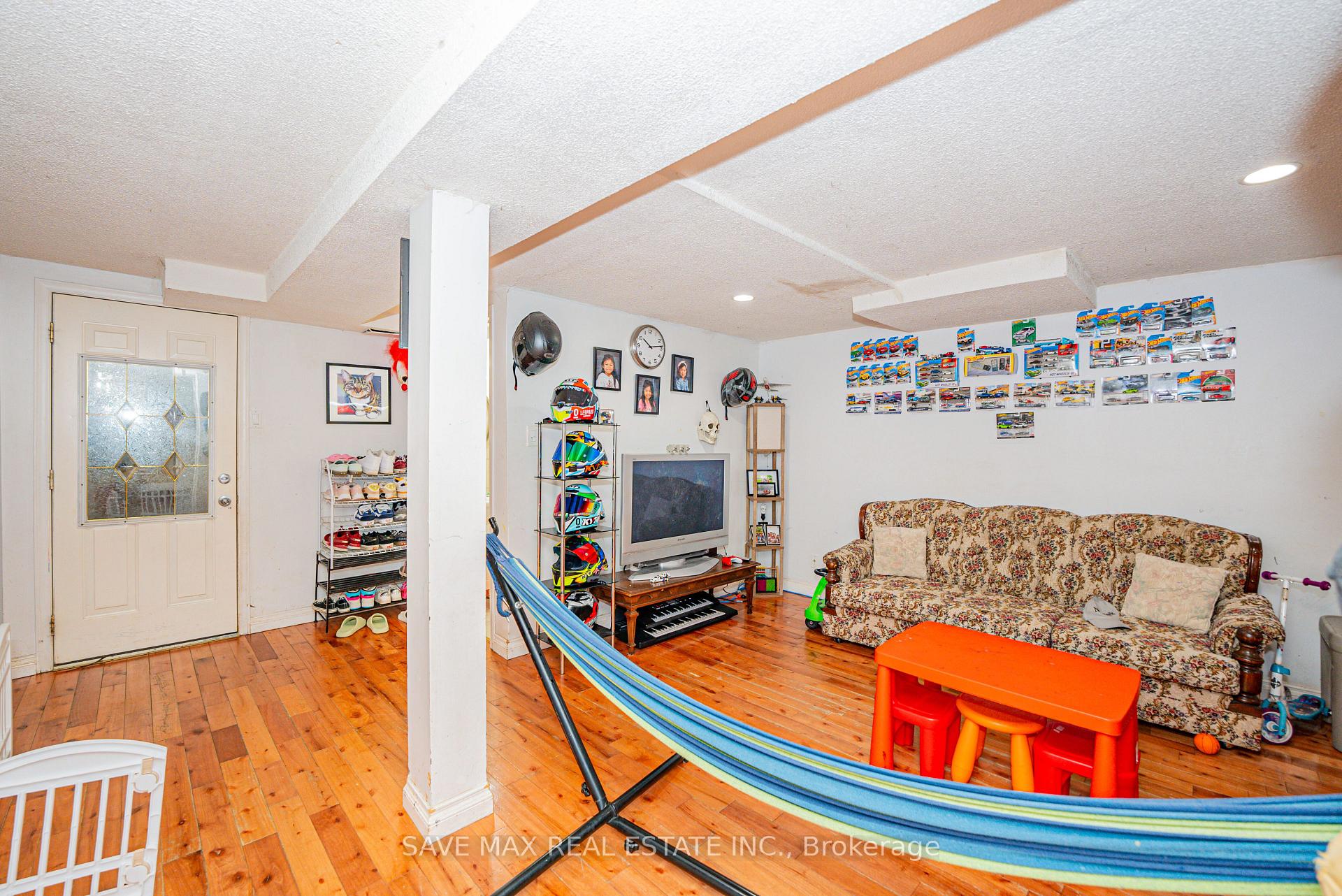 Photo 26 of 62 Laurelcrest Street, Brampton, Westgate — HOMEH
