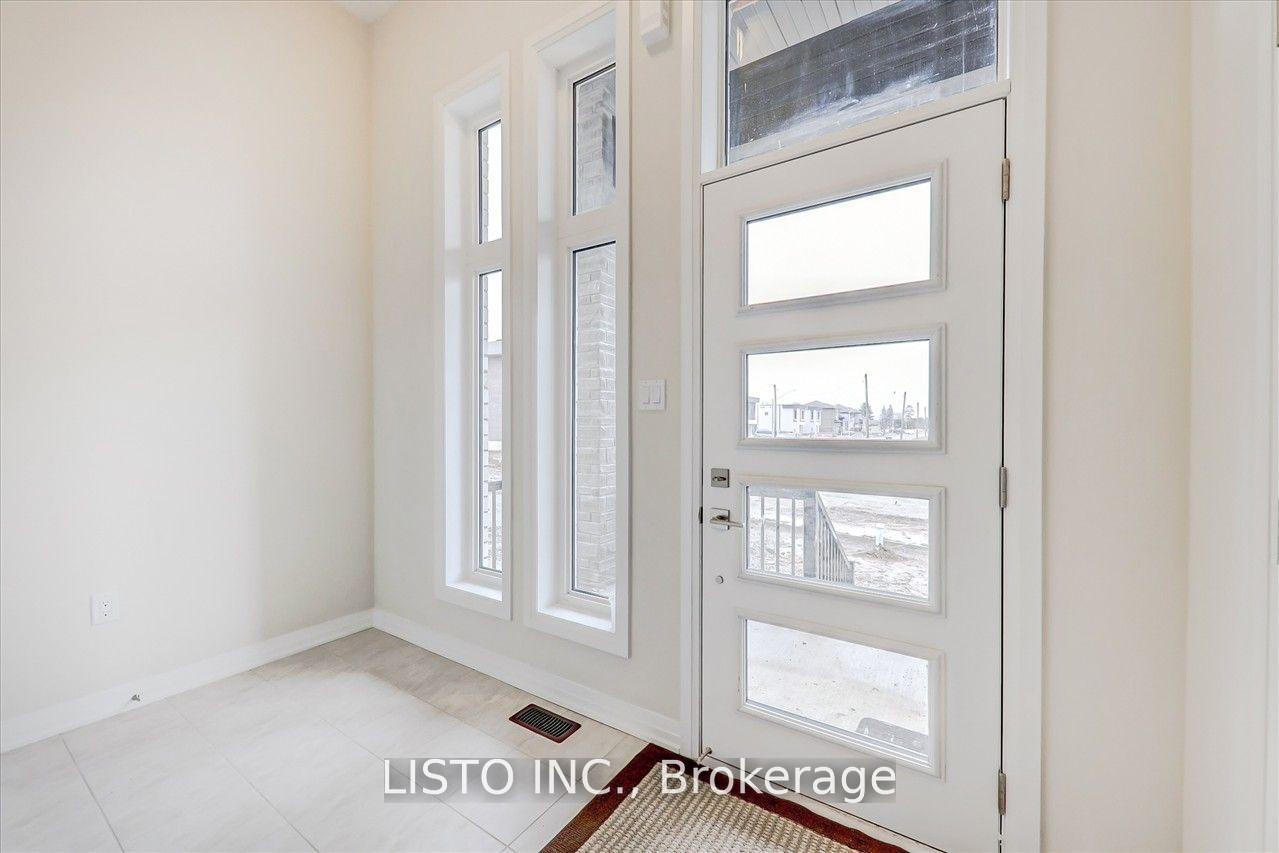 Photo 3 of 3763 Sunbank Crescent, Severn, West Shore — HOMEH