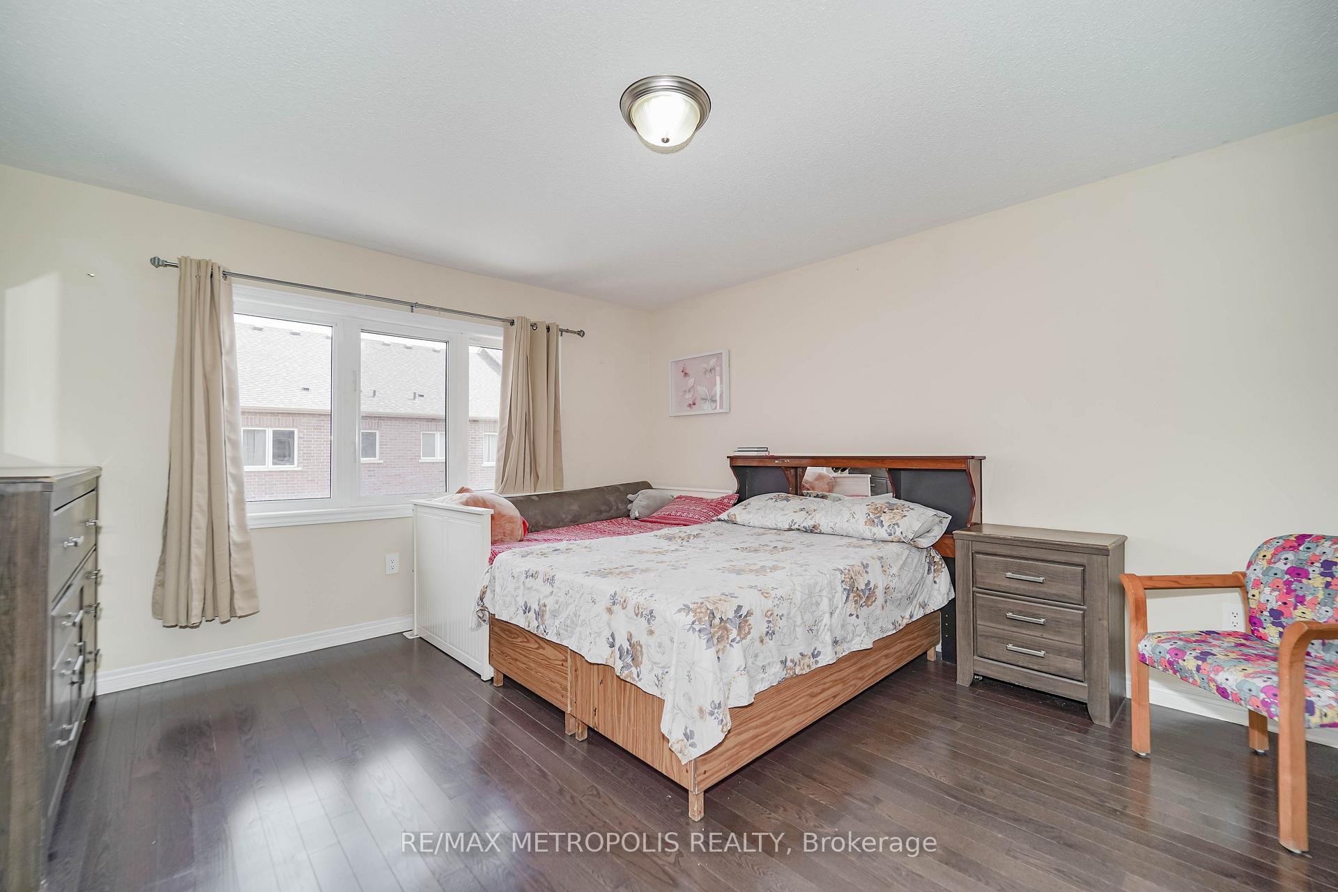 Photo 19 of 55 Pennycross Crescent, Brampton, Northwest Brampton — HOMEH