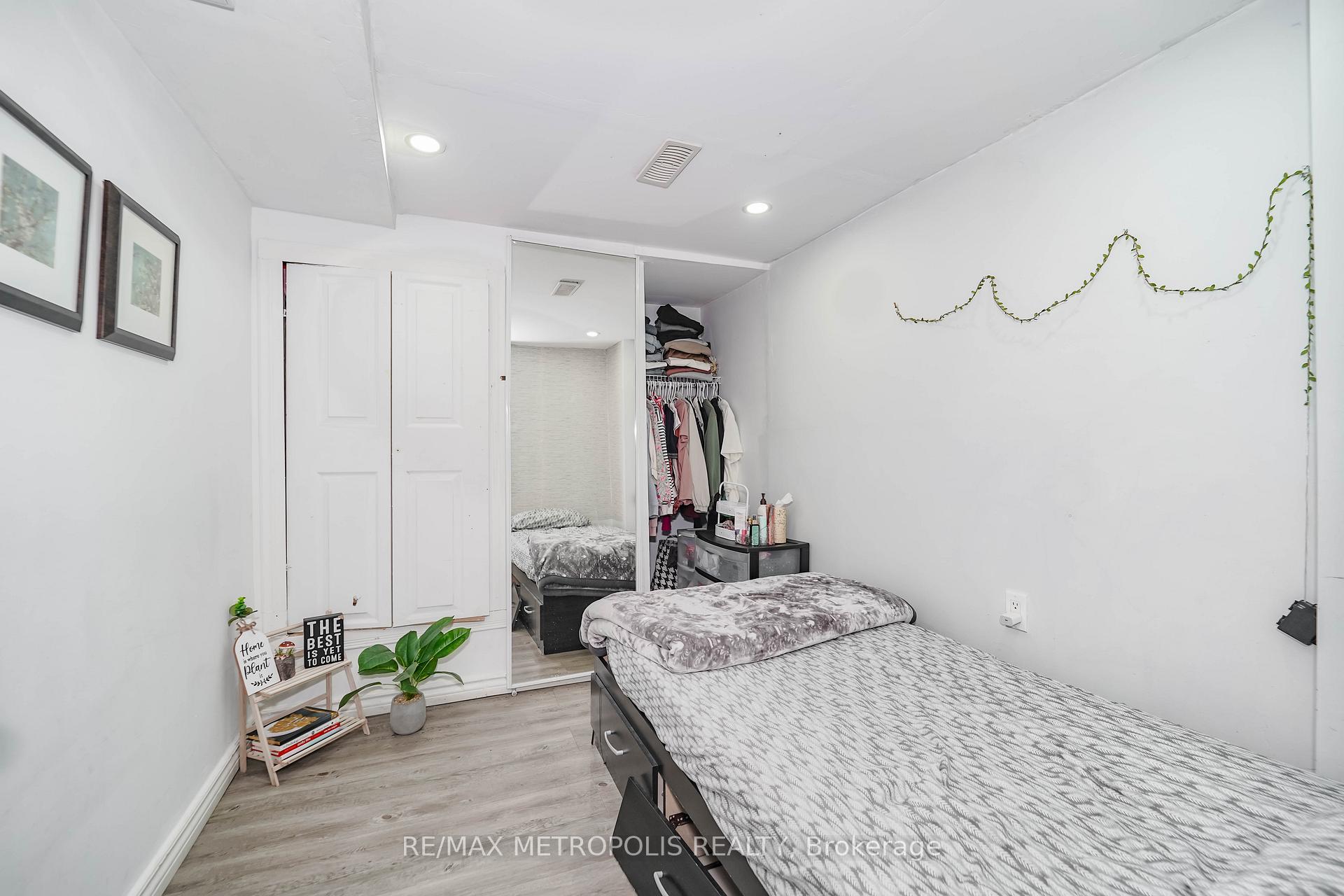 Photo 42 of 55 Pennycross Crescent, Brampton, Northwest Brampton — HOMEH