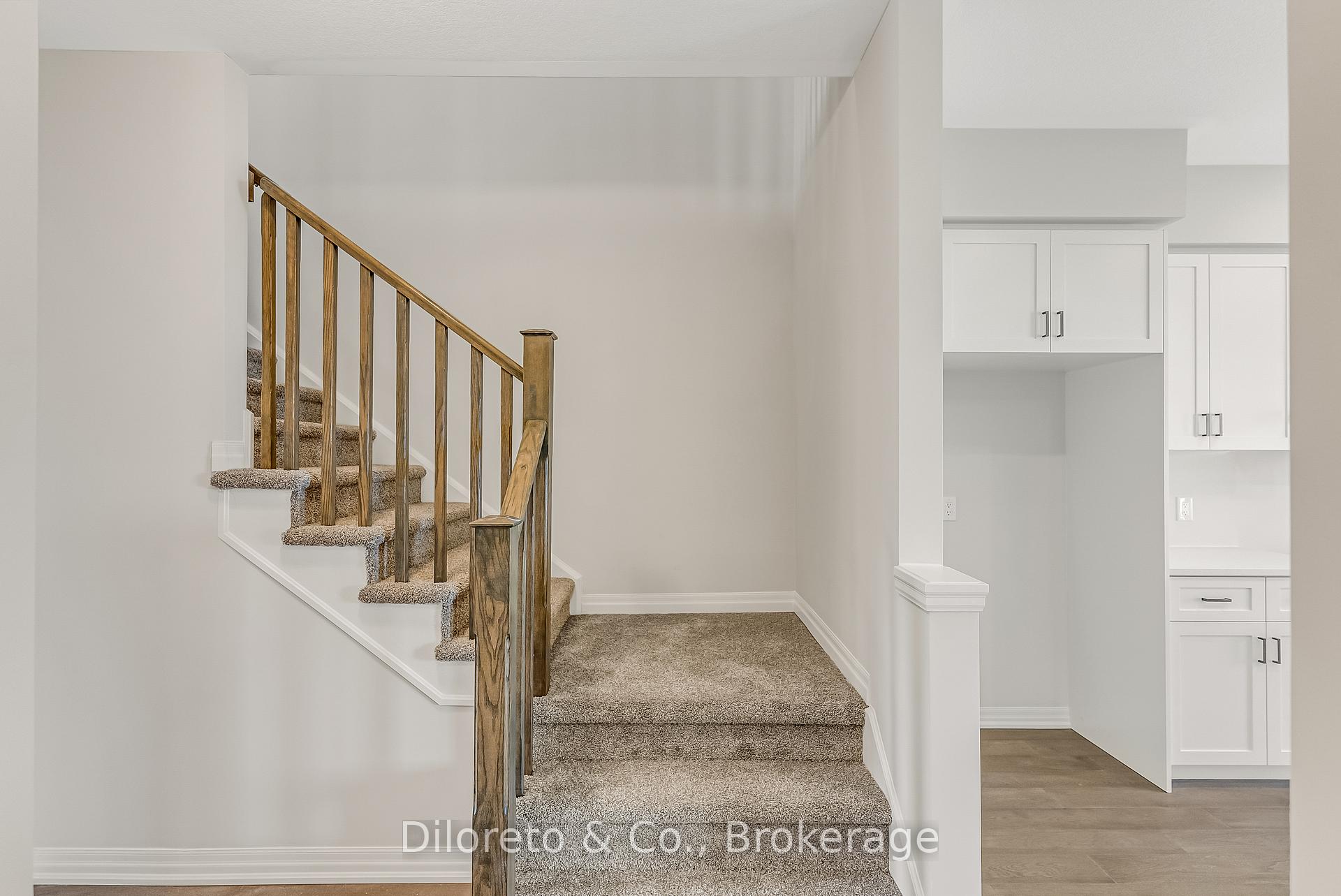 Photo 9 of 6 Bromley Drive, St. Catharines, Port Weller — HOMEH