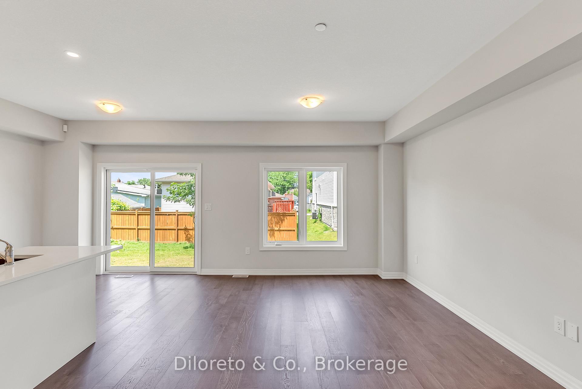Photo 13 of 6 Bromley Drive, St. Catharines, Port Weller — HOMEH