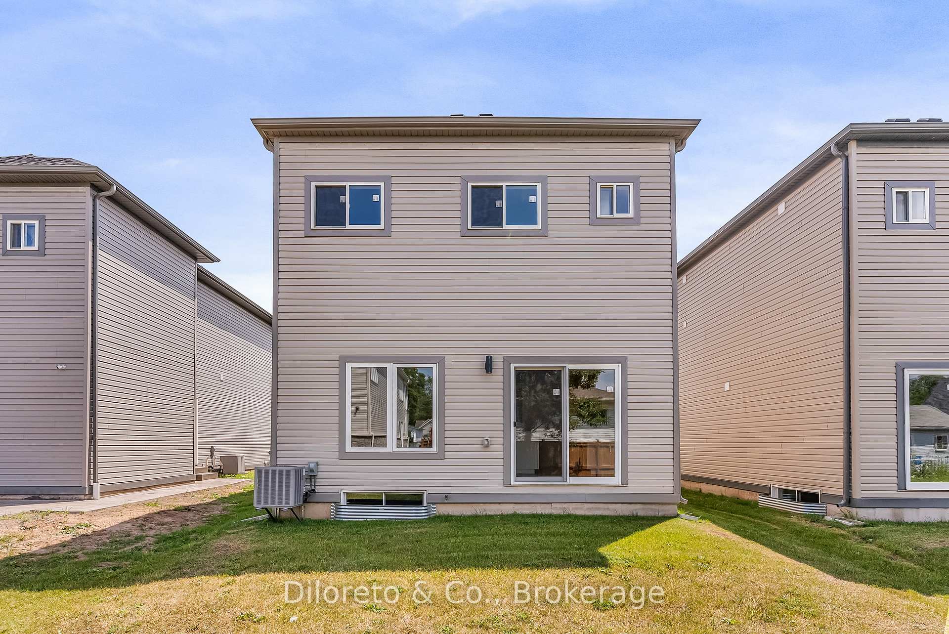 Photo 29 of 6 Bromley Drive, St. Catharines, Port Weller — HOMEH