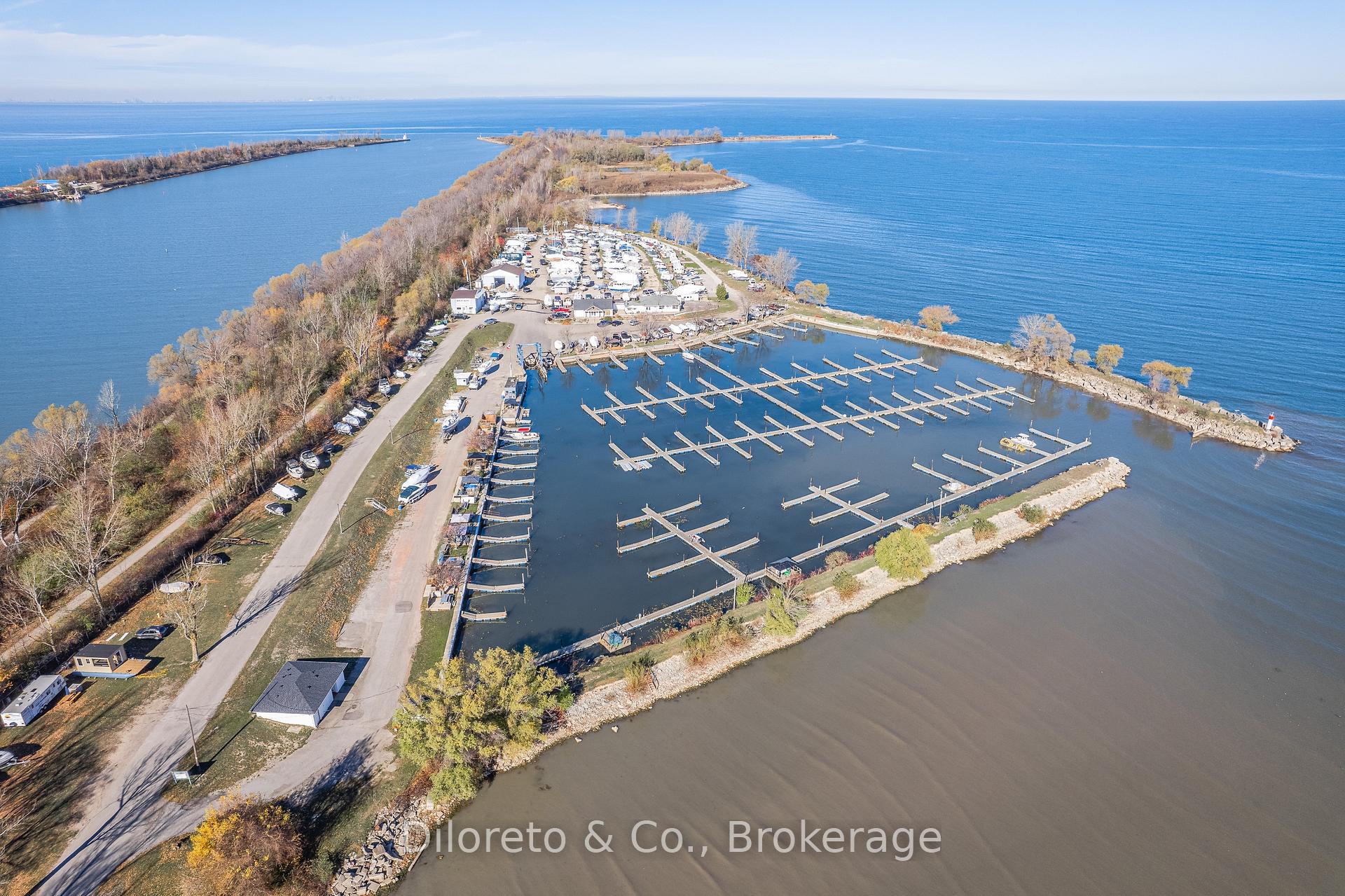Photo 36 of 6 Bromley Drive, St. Catharines, Port Weller — HOMEH