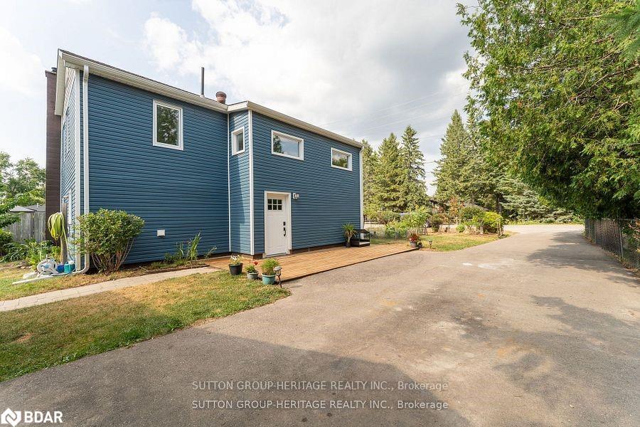 Photo 41 of 3660 Baldwick Lane, Springwater, Rural Springwater — HOMEH