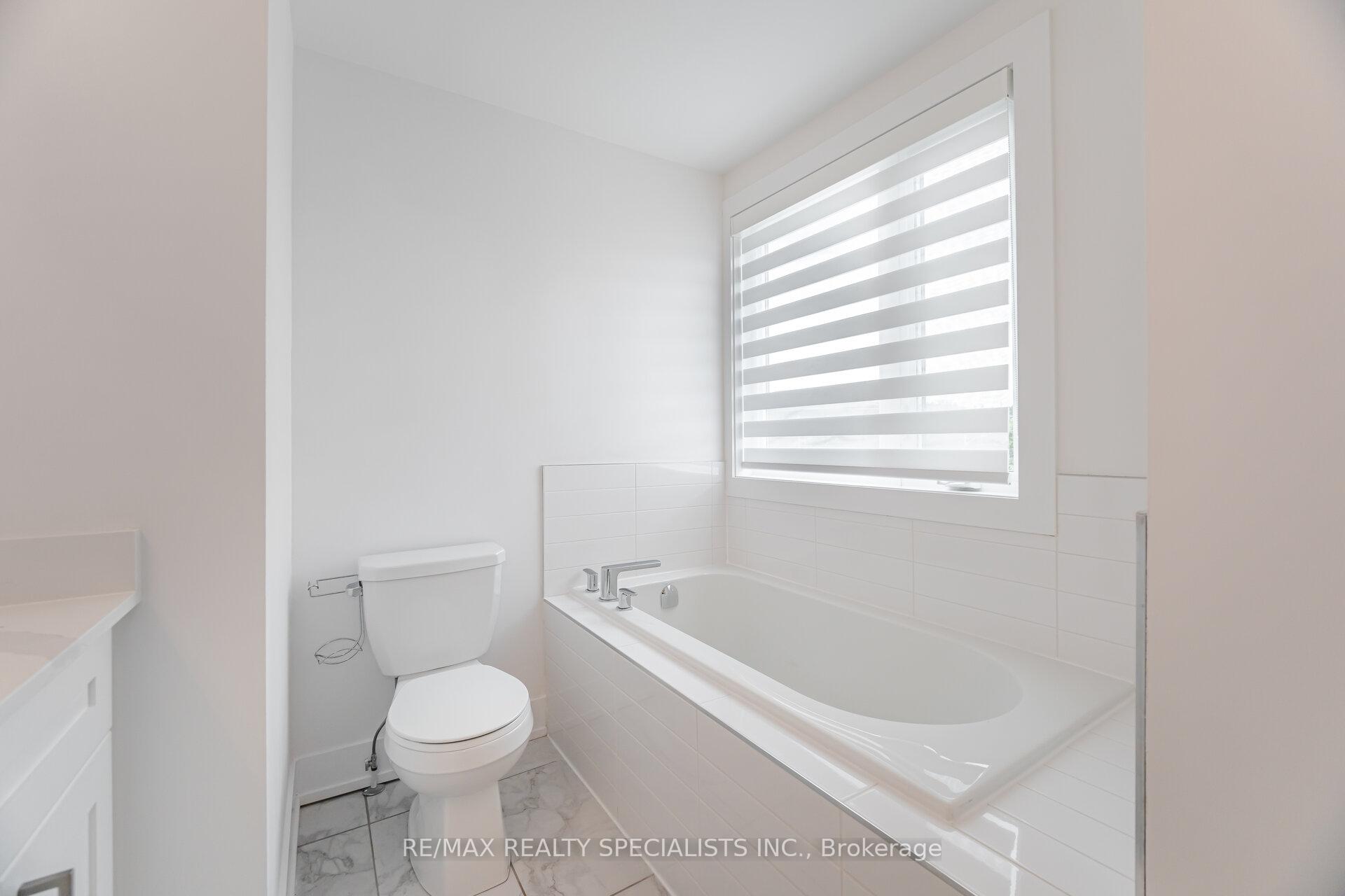 Photo 39 of Unit Unit 3, 1 Hartman Avenue, Vaughan, Islington Woods — HOMEH