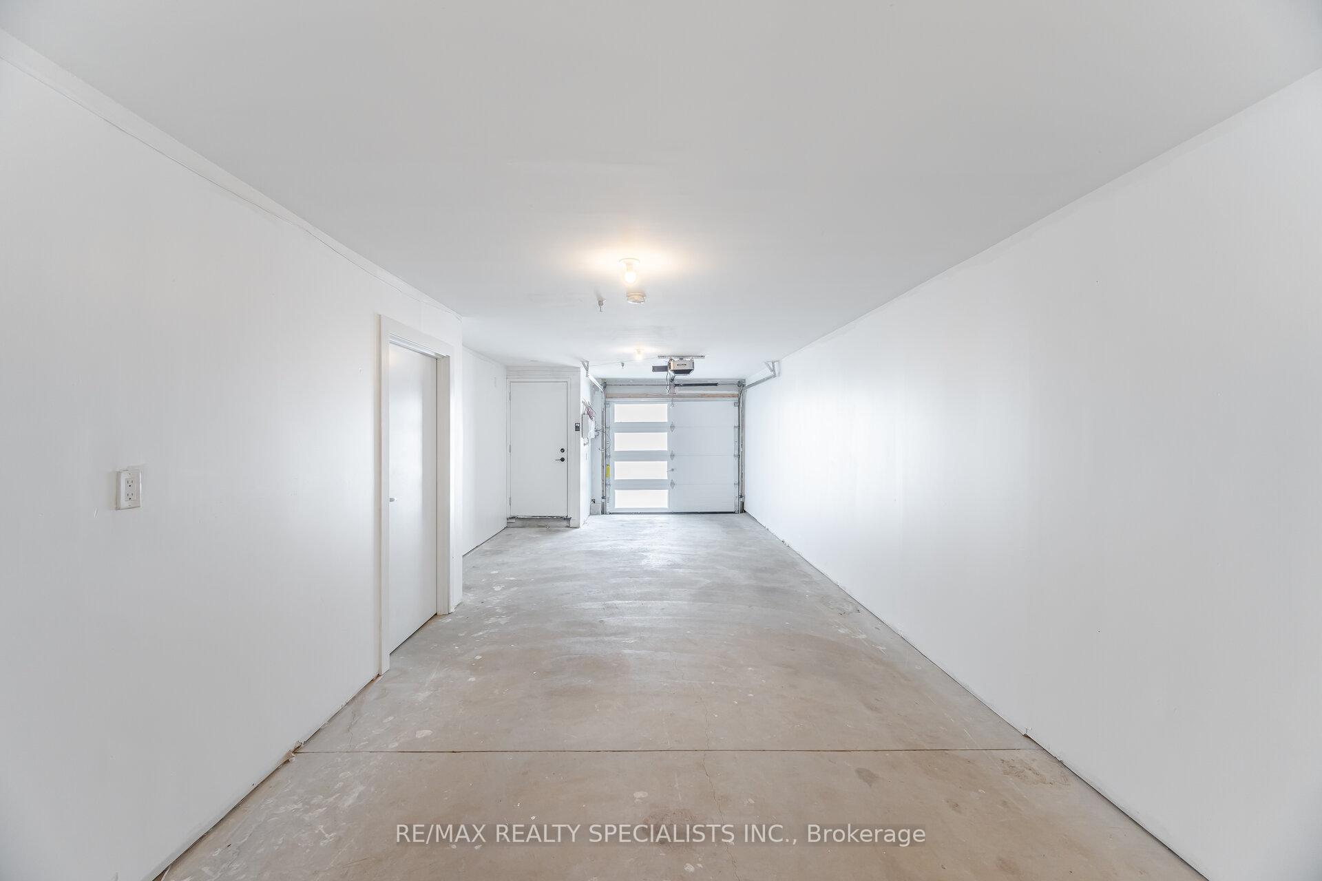 Photo 38 of Unit Unit 3, 1 Hartman Avenue, Vaughan, Islington Woods — HOMEH