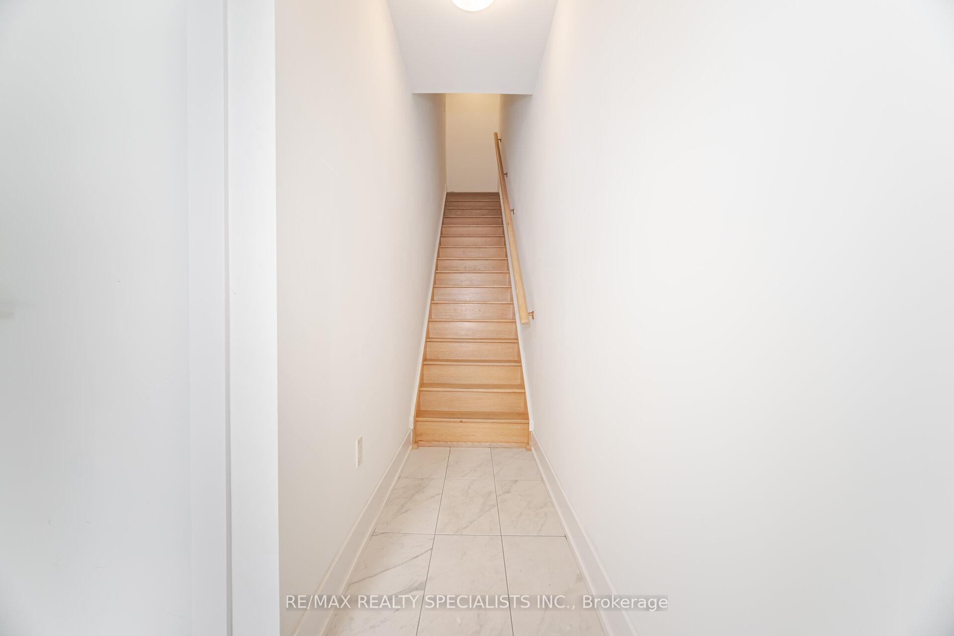 Photo 44 of Unit Unit 3, 1 Hartman Avenue, Vaughan, Islington Woods — HOMEH