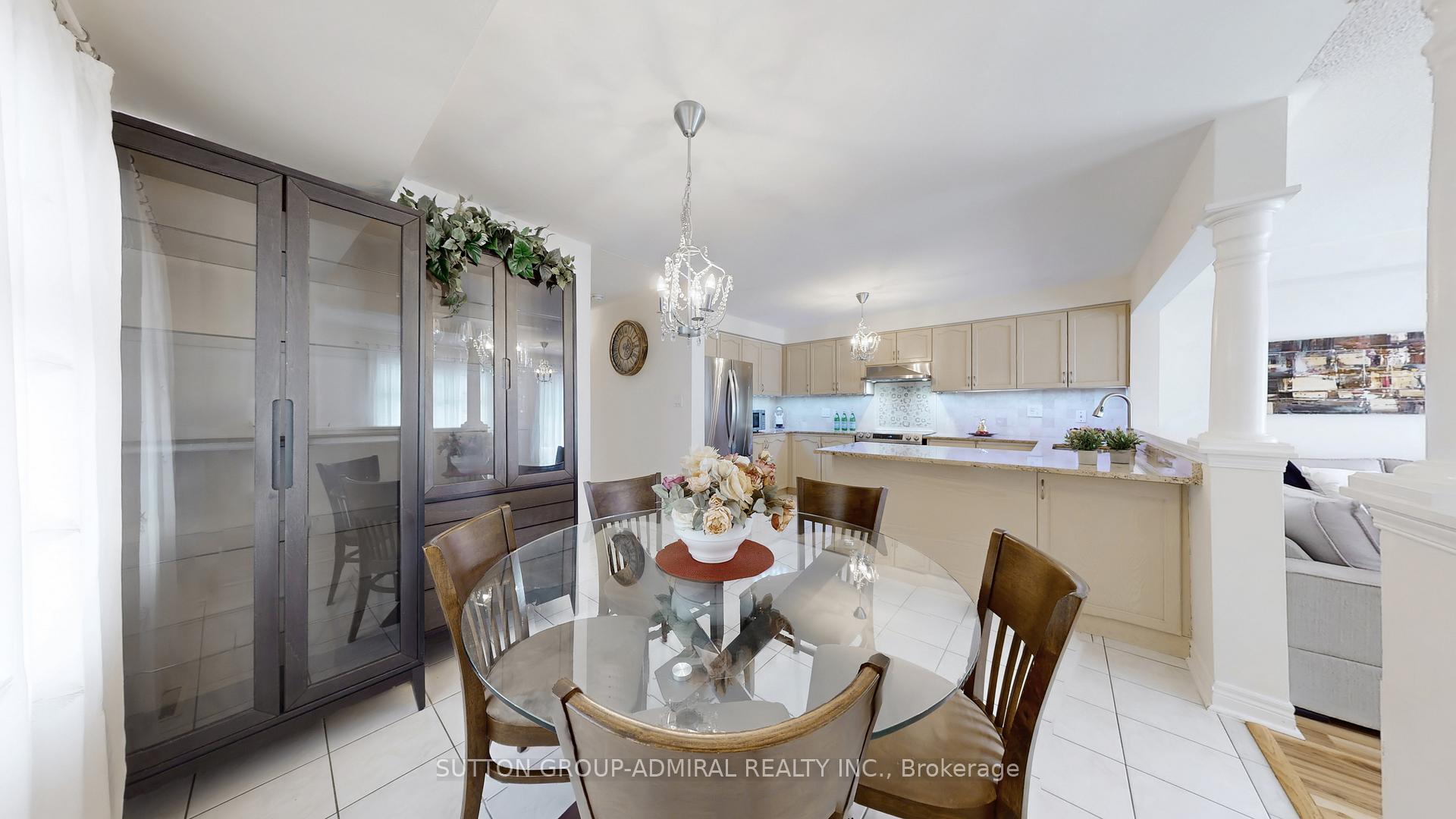 Photo 7 of 7 Rockview Gardens, Vaughan, Concord — HOMEH