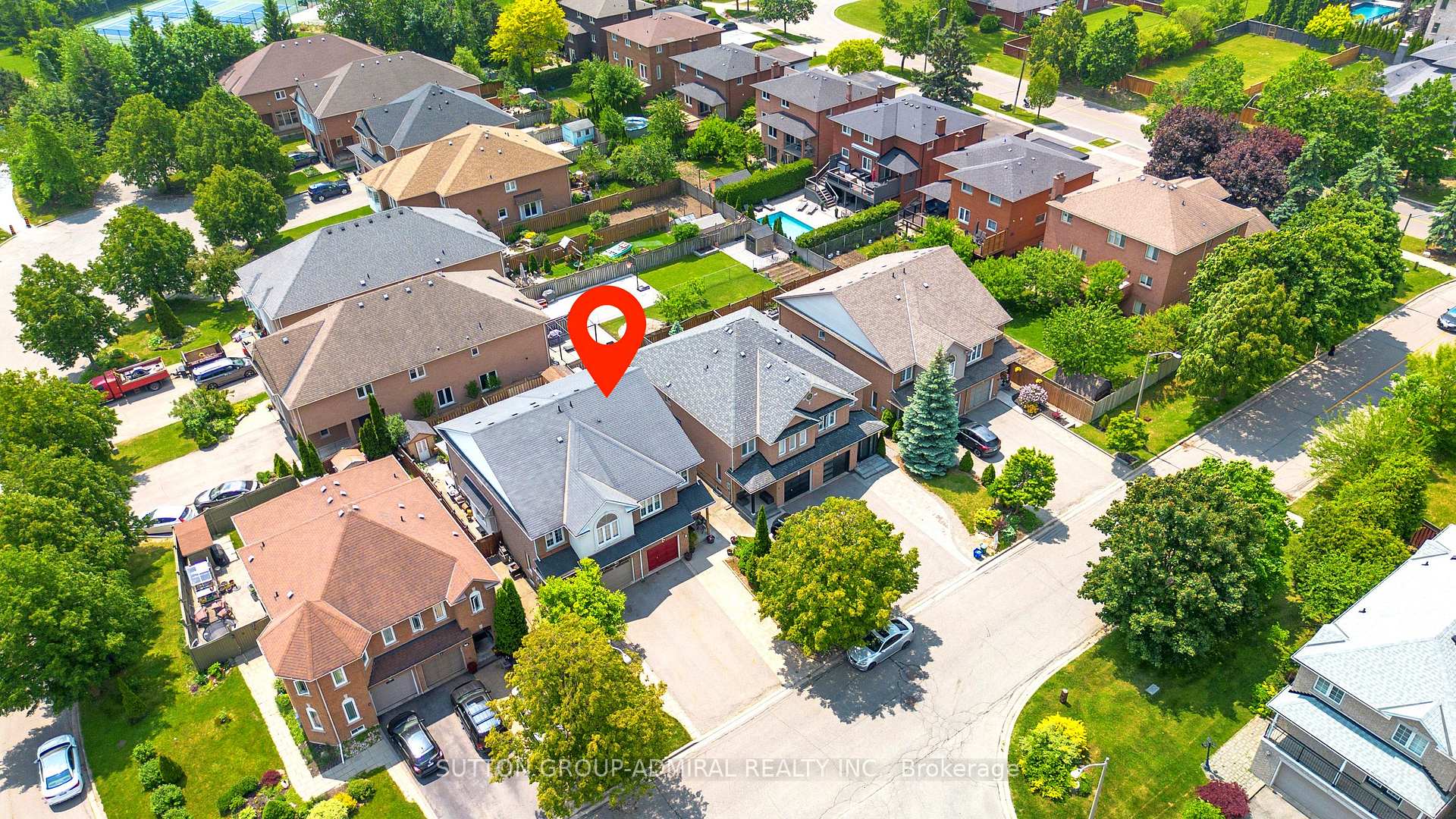 Photo 25 of 7 Rockview Gardens, Vaughan, Concord — HOMEH