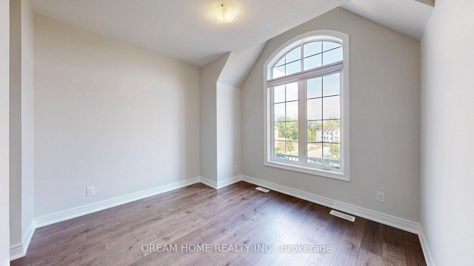 Photo 20 of 69 Blenheim Circle, Whitby, Rural Whitby — HOMEH