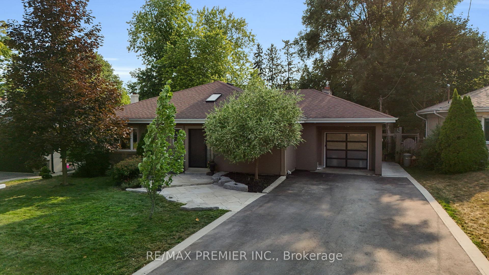 Photo 37 of 42 Windridge Drive, Markham, Bullock — HOMEH