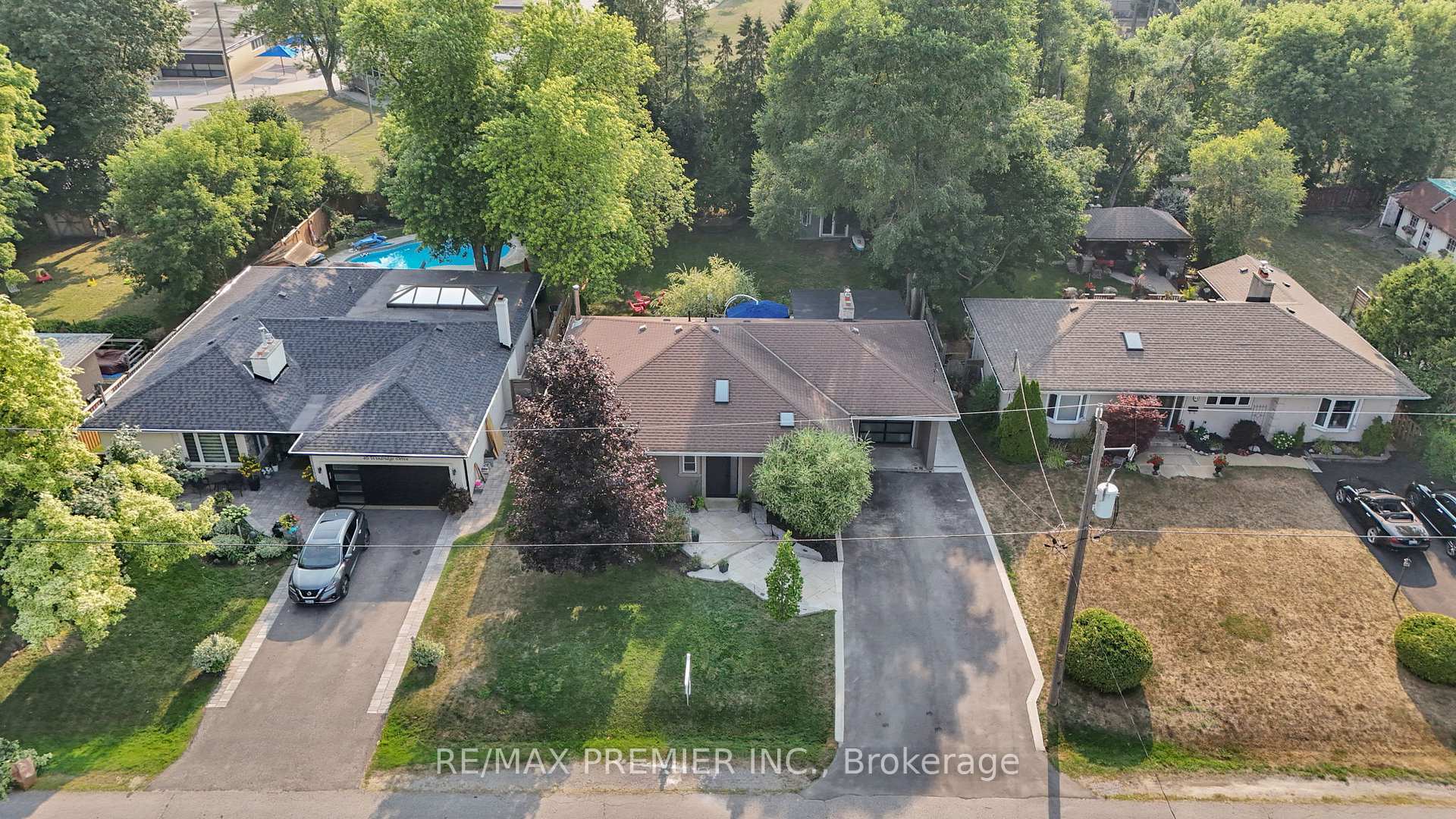 Photo 44 of 42 Windridge Drive, Markham, Bullock — HOMEH