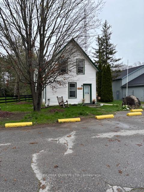 Photo 1 of 911-913 County Road 13, Prince Edward County, South Marysburg Ward — HOMEH