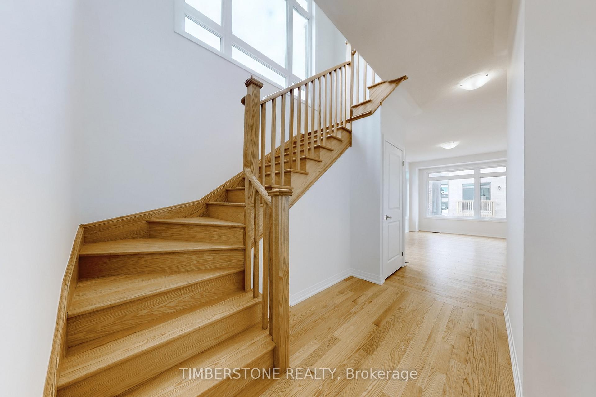Photo 5 of 1014 Valhalla Terrace, Pickering, Rural Pickering — HOMEH