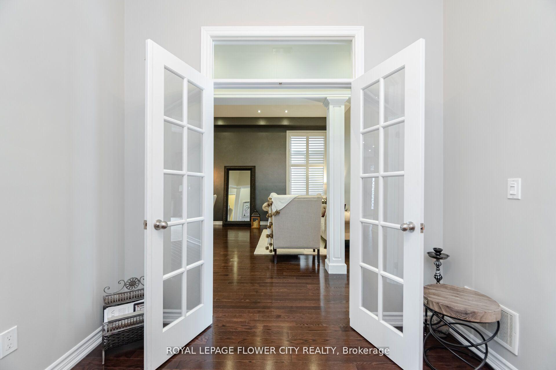Photo 43 of 51 Mountain Ridge Road, Brampton, Bram West — HOMEH
