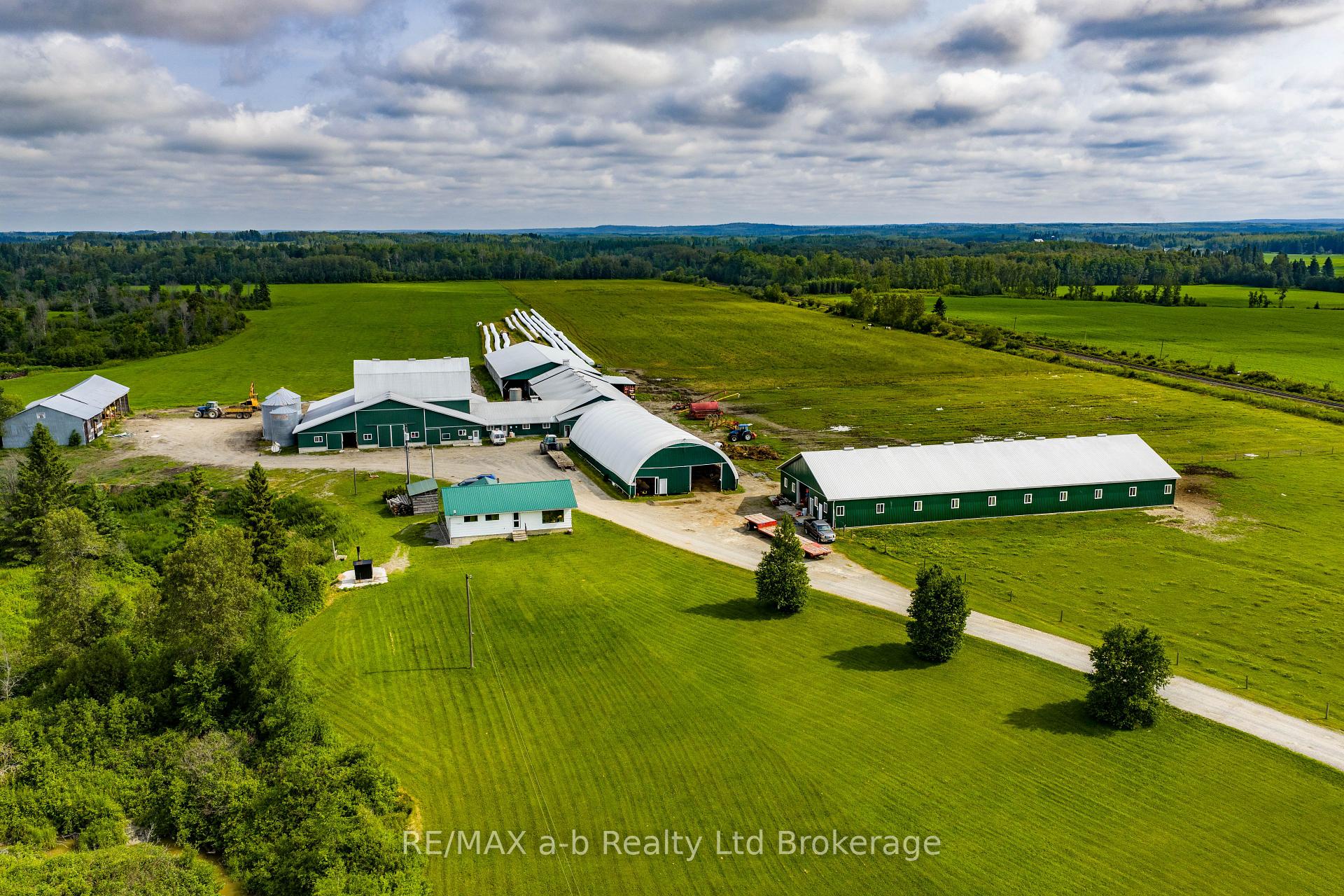 Photo 1 of 407197 Road 2, Englehart, Central Timiskaming — HOMEH
