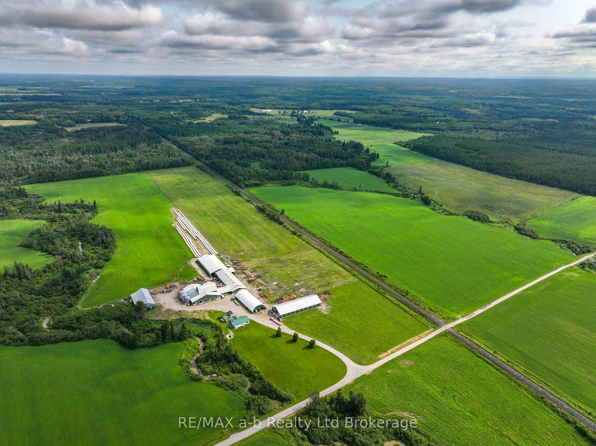 Photo 36 of 407197 Road 2, Englehart, Central Timiskaming — HOMEH