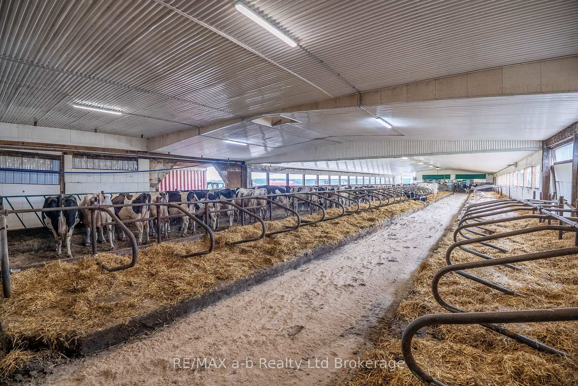 Photo 11 of 407197 Road 2, Englehart, Central Timiskaming — HOMEH