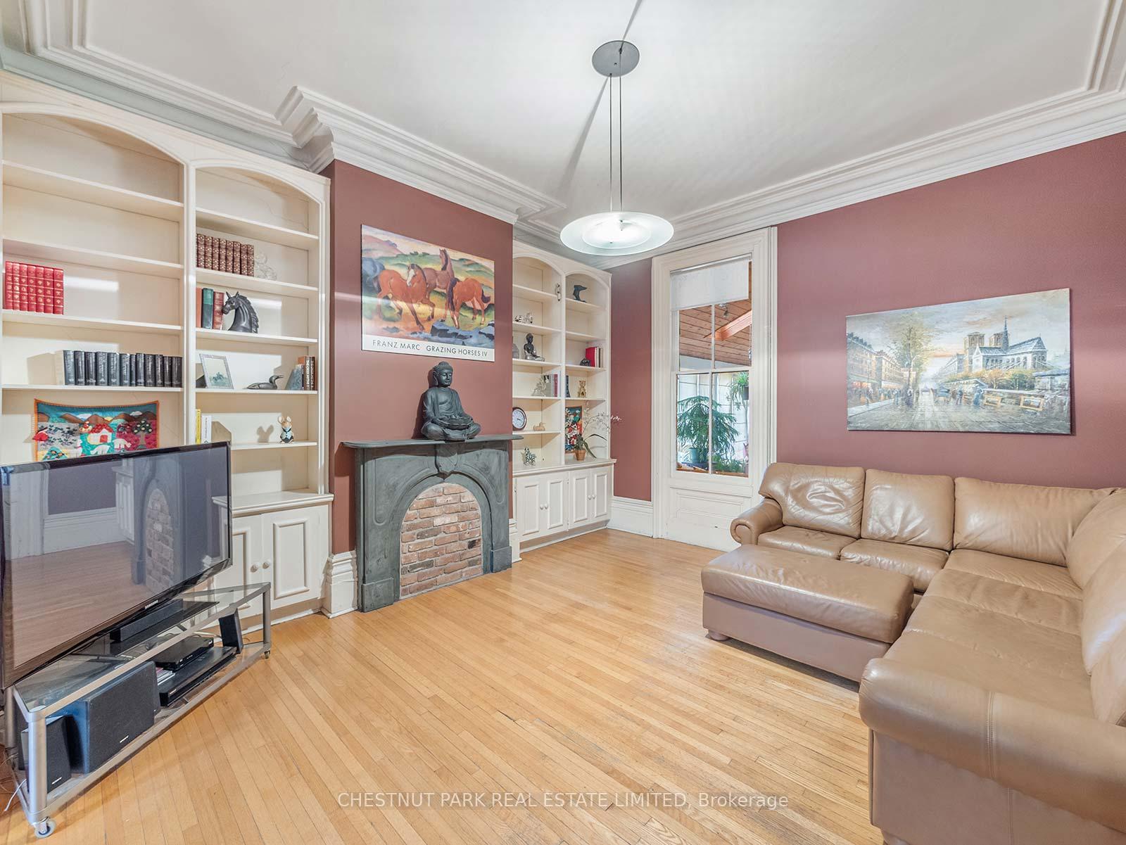 Photo 7 of 126 Seaton Street, Toronto, Moss Park — HOMEH