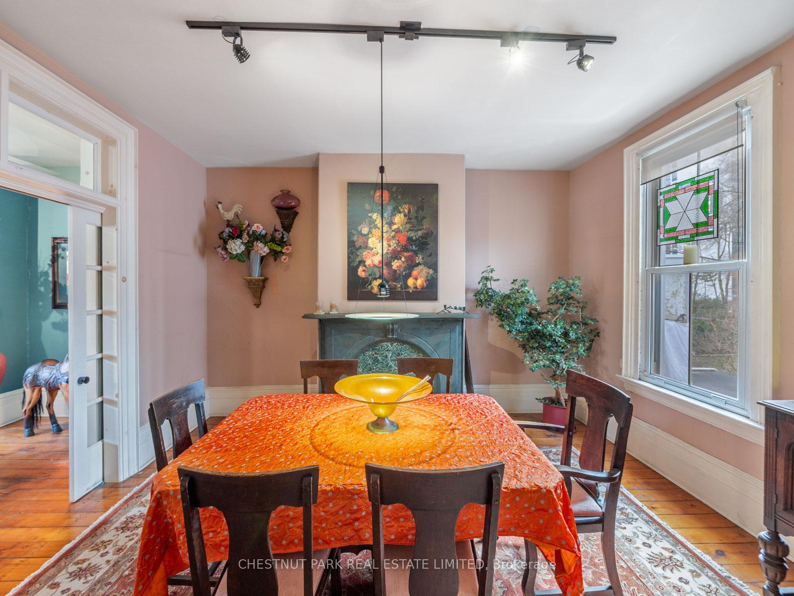 Photo 19 of 126 Seaton Street, Toronto, Moss Park — HOMEH