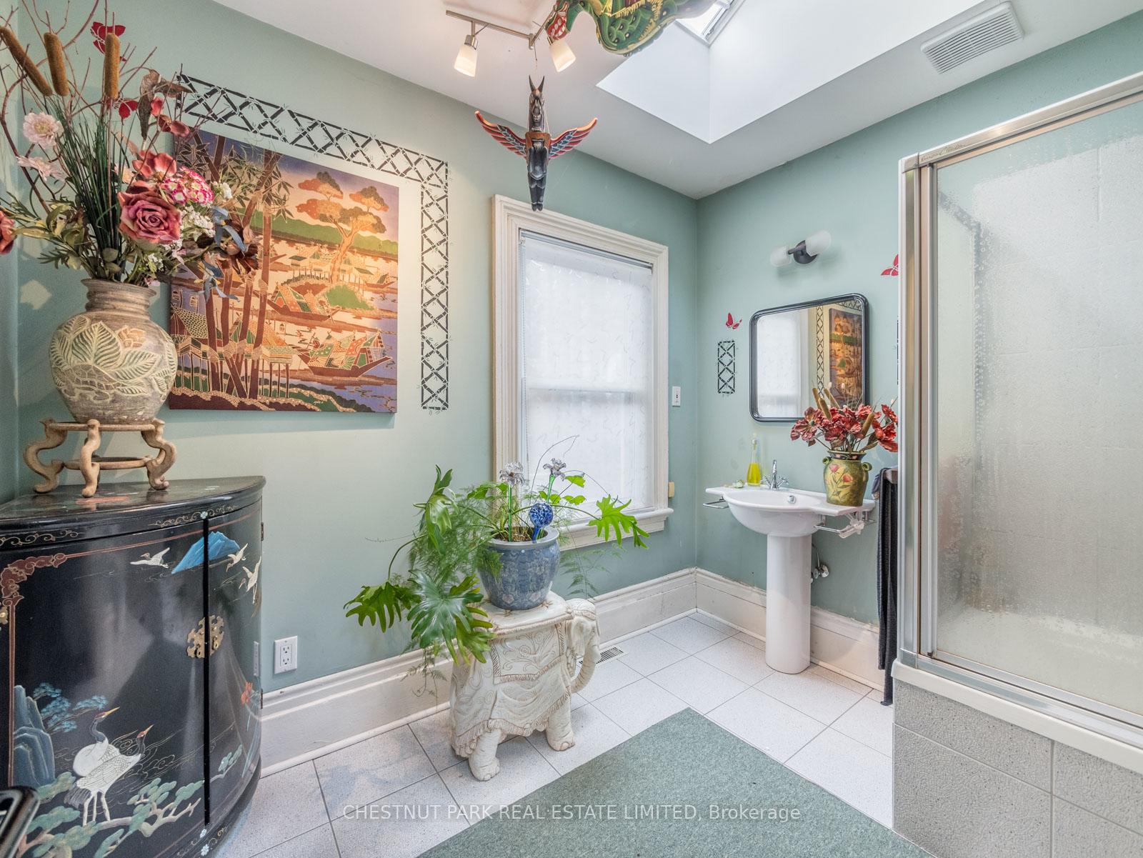 Photo 34 of 126 Seaton Street, Toronto, Moss Park — HOMEH