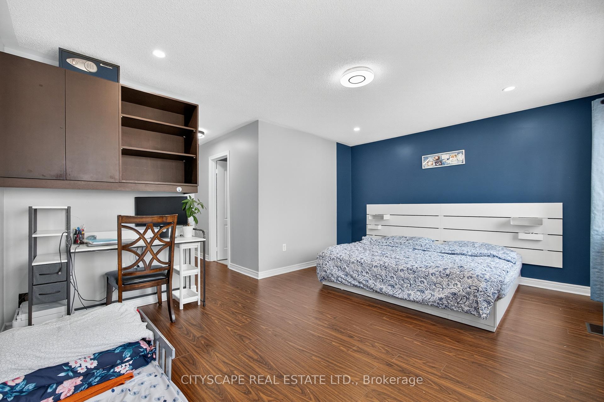 Photo 18 of 6 Dewridge Court E, Brampton, Sandringham-Wellington — HOMEH