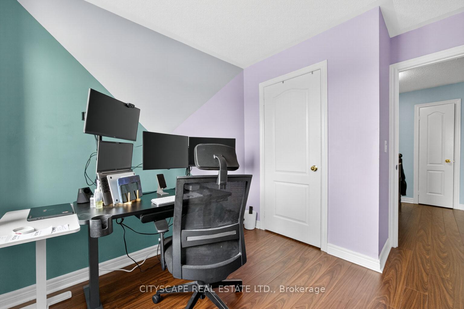 Photo 32 of 6 Dewridge Court E, Brampton, Sandringham-Wellington — HOMEH