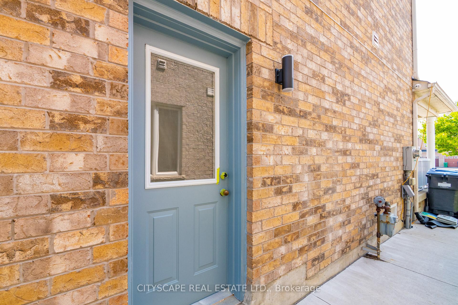 Photo 34 of 6 Dewridge Court E, Brampton, Sandringham-Wellington — HOMEH