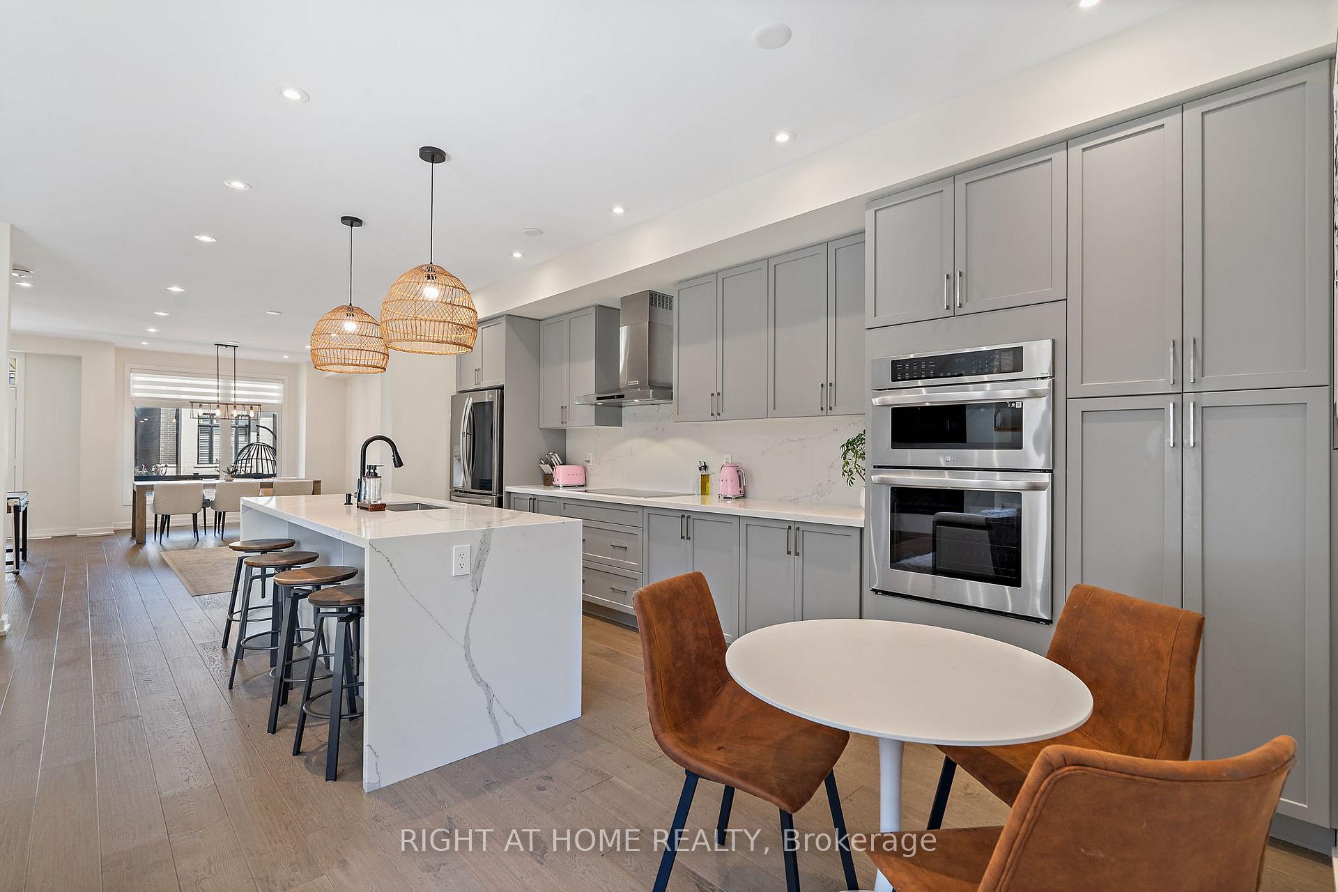 Photo 9 of 15 Sugarberry Avenue, Markham, Cornell — HOMEH