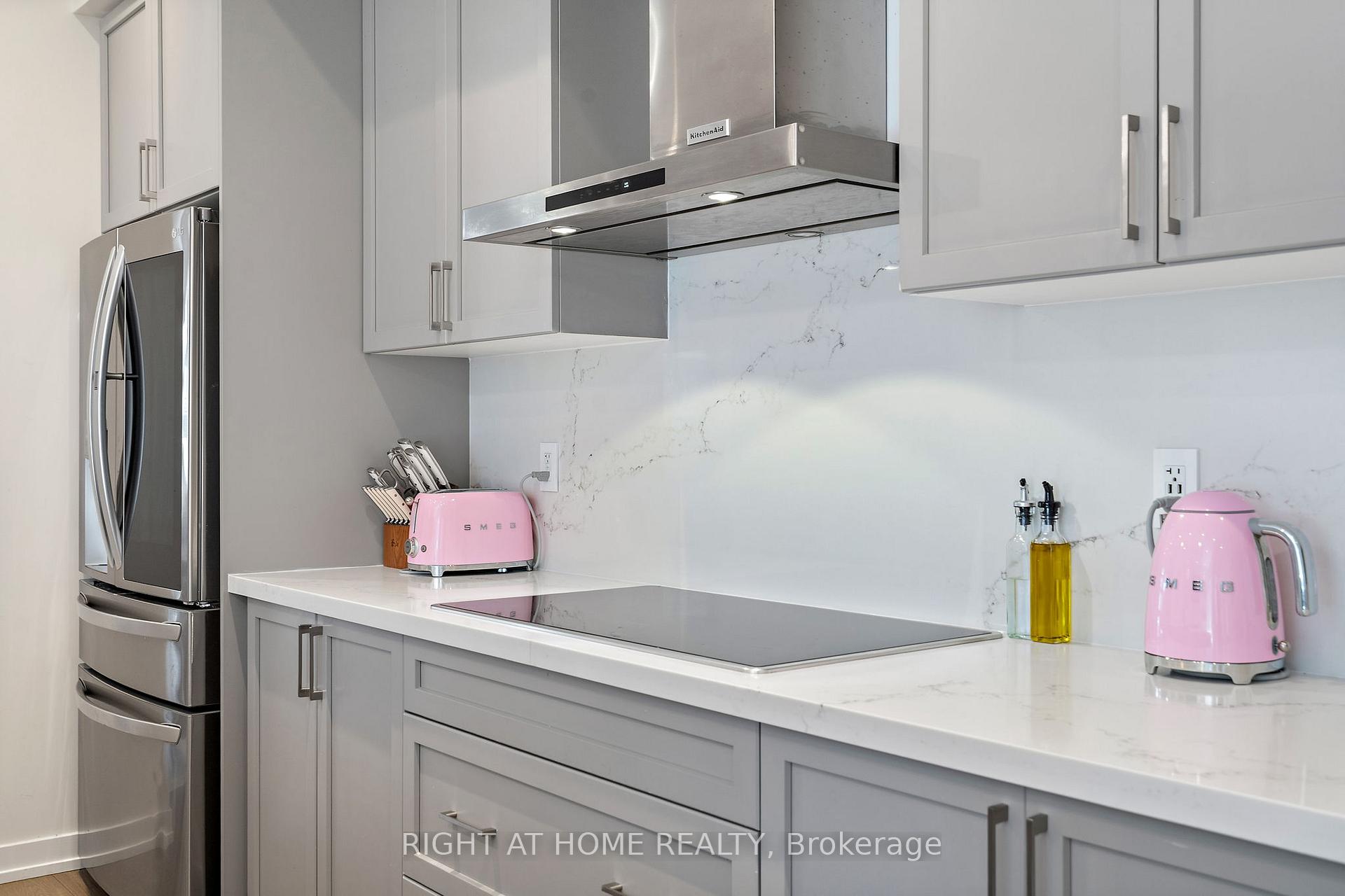 Photo 18 of 15 Sugarberry Avenue, Markham, Cornell — HOMEH