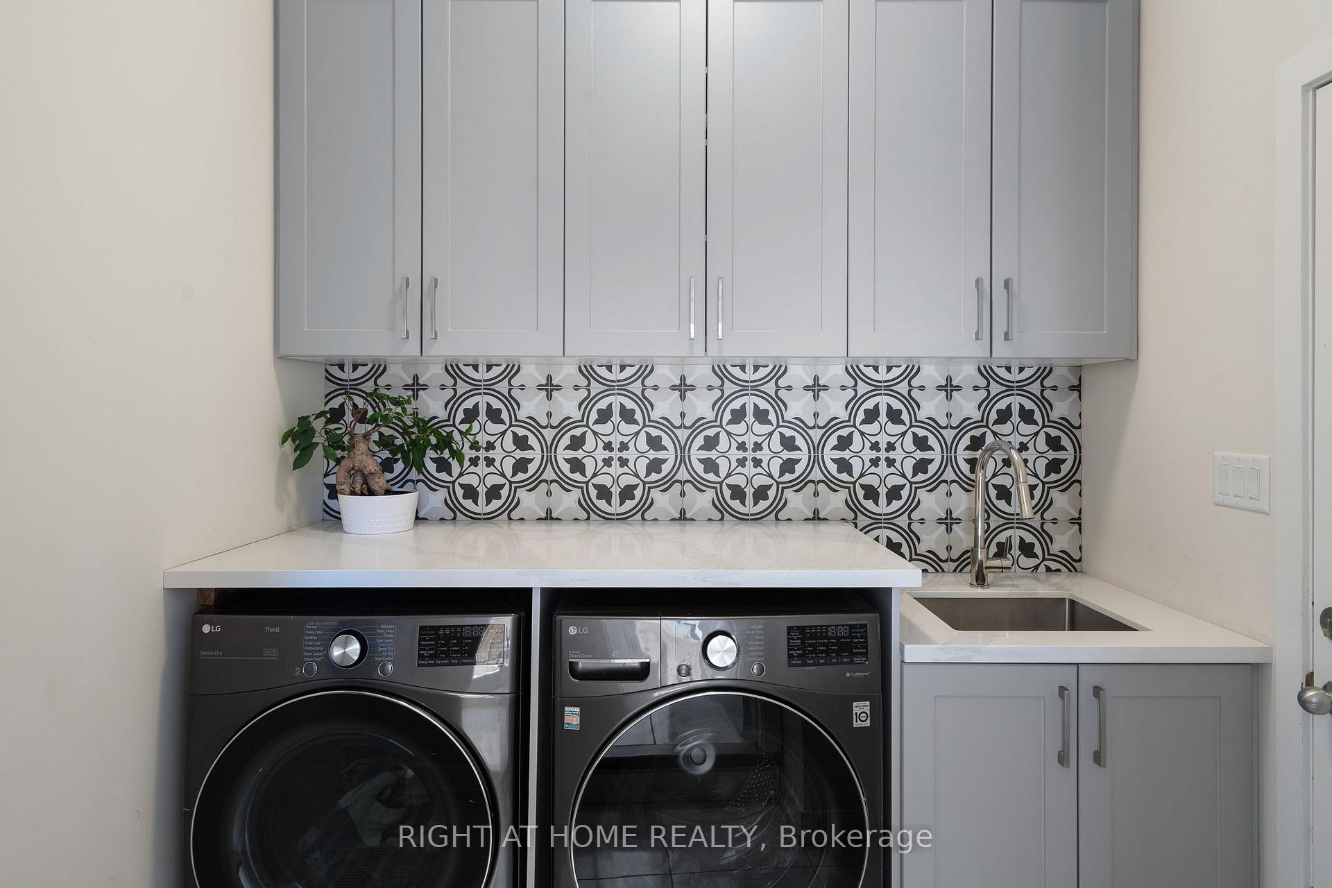 Photo 24 of 15 Sugarberry Avenue, Markham, Cornell — HOMEH