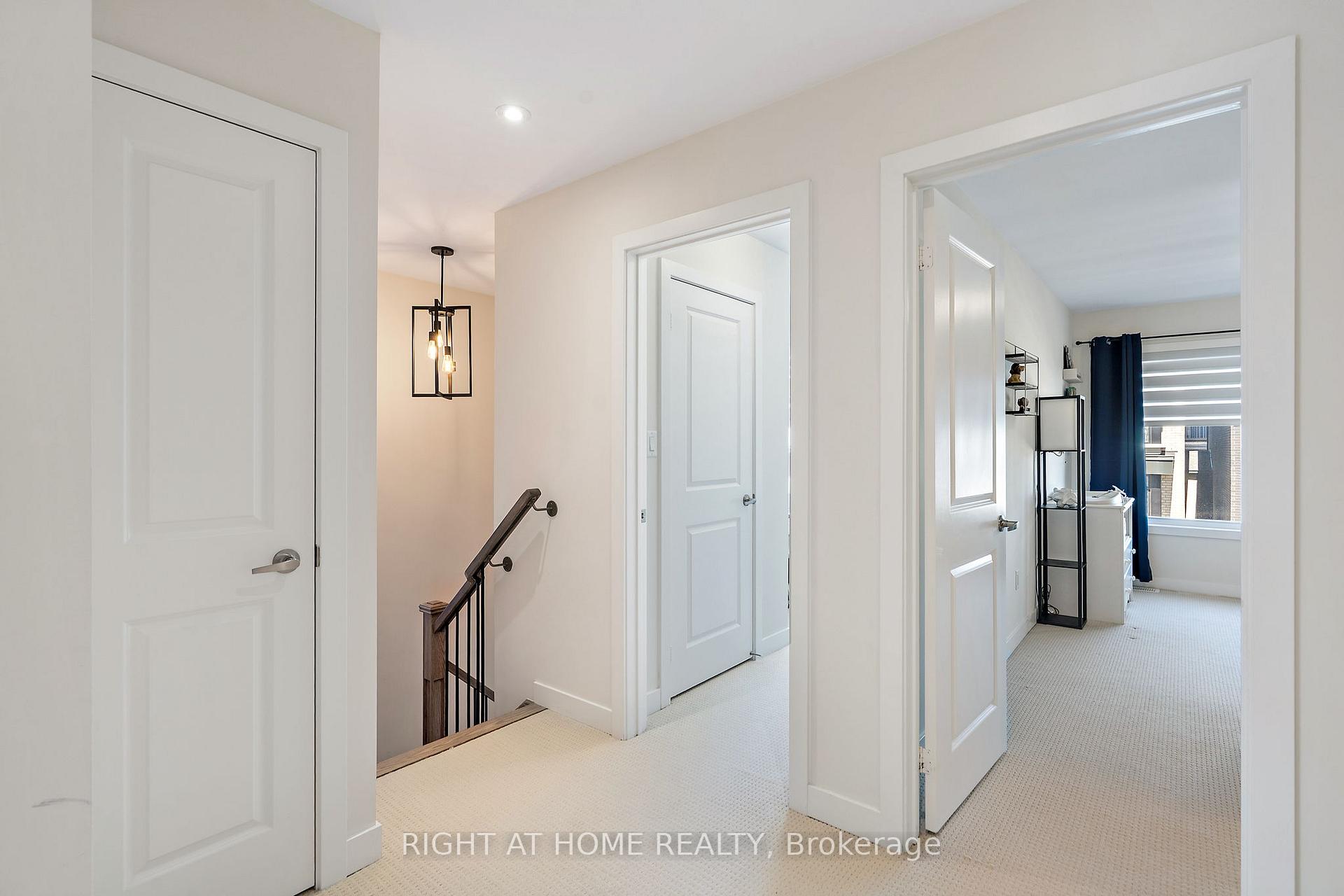 Photo 8 of 15 Sugarberry Avenue, Markham, Cornell — HOMEH