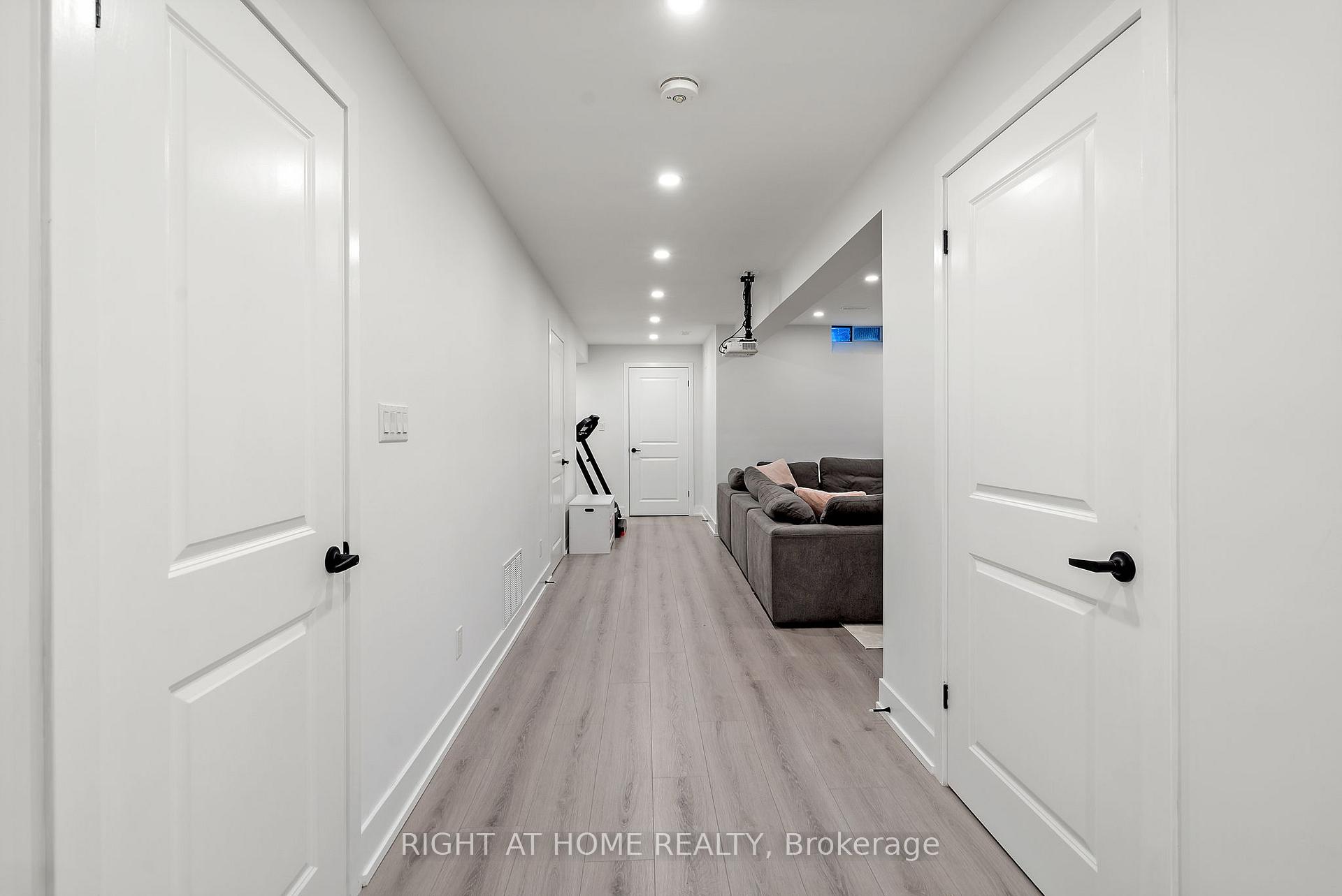 Photo 33 of 15 Sugarberry Avenue, Markham, Cornell — HOMEH