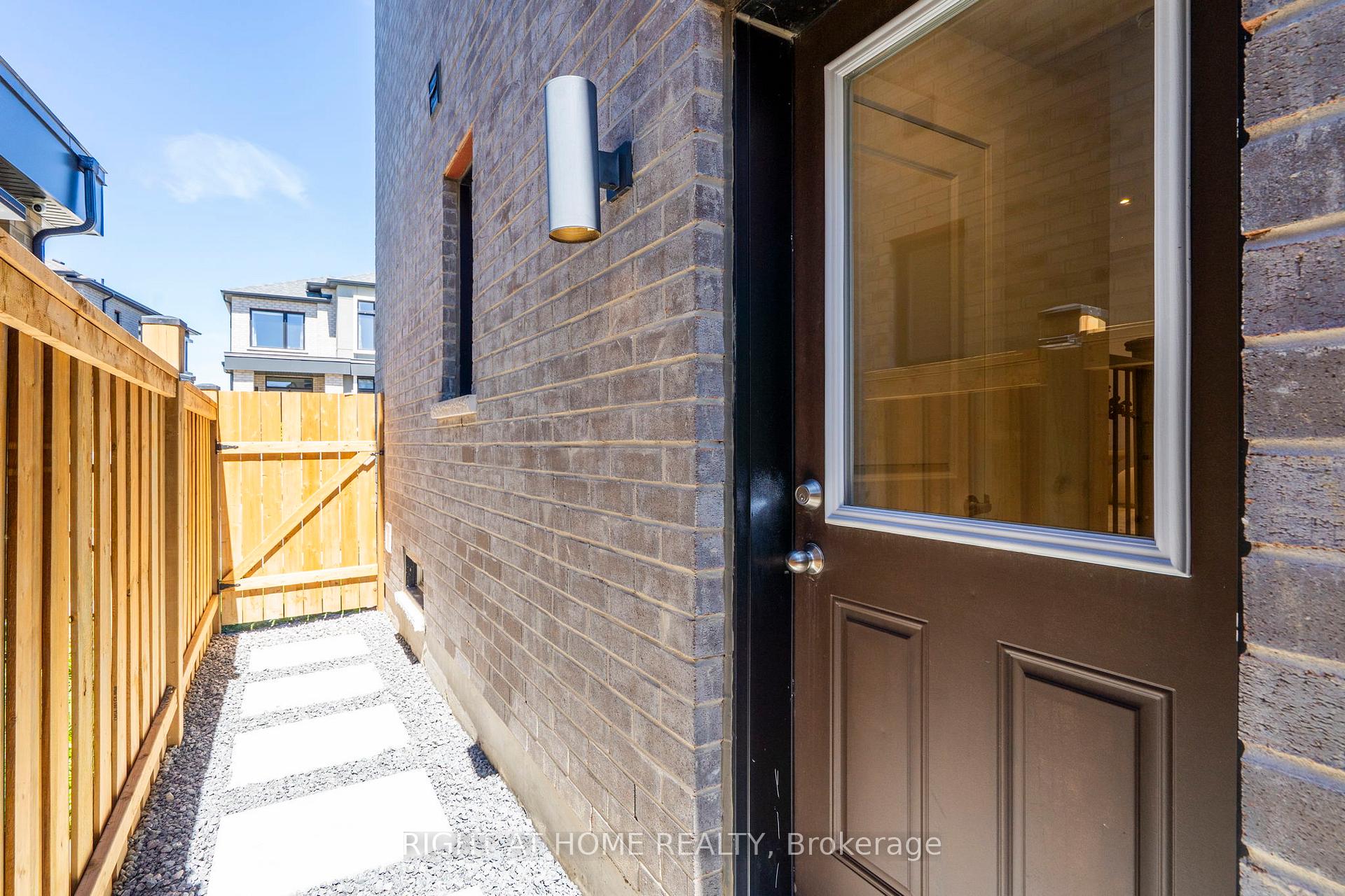 Photo 39 of 15 Sugarberry Avenue, Markham, Cornell — HOMEH