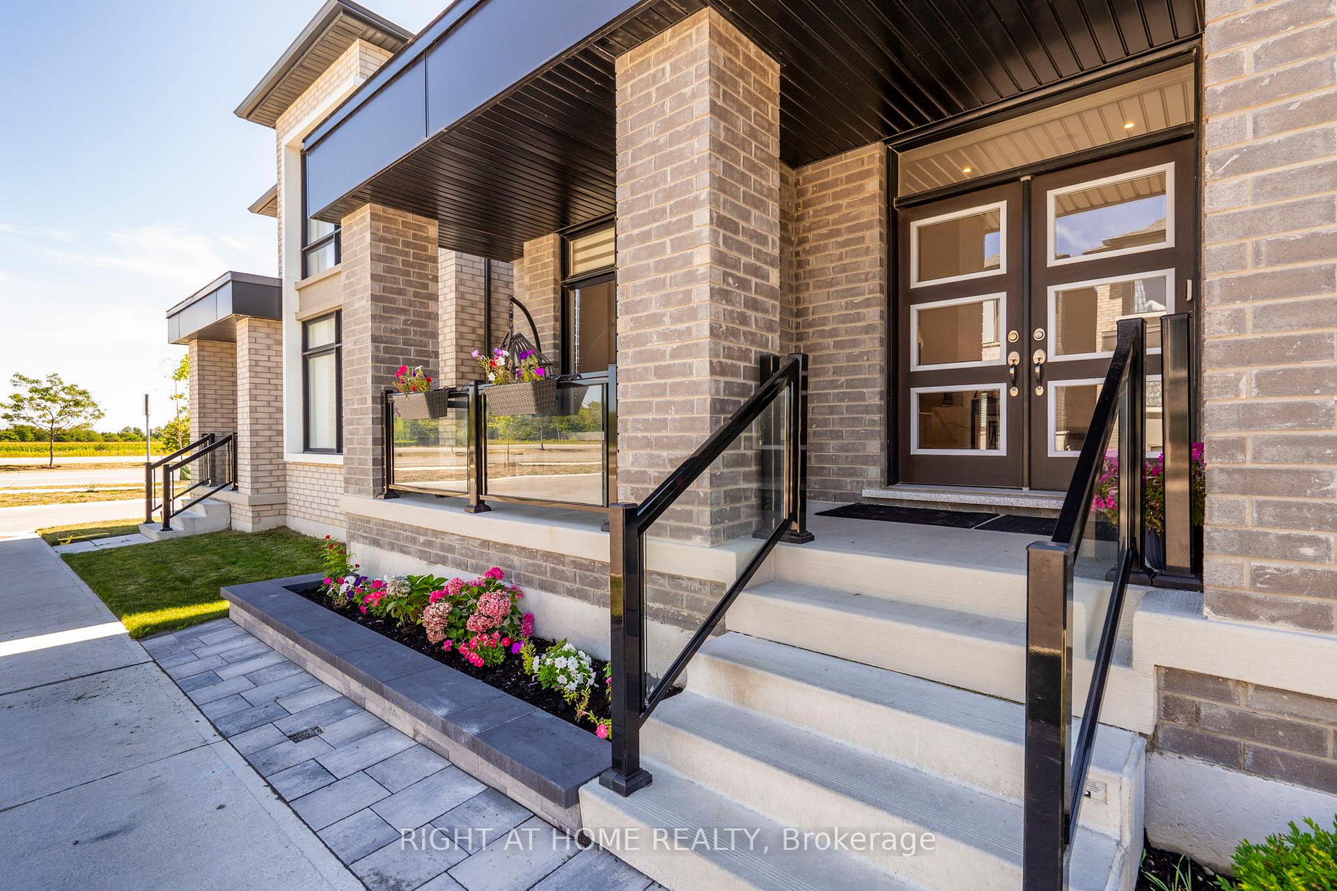 Photo 23 of 15 Sugarberry Avenue, Markham, Cornell — HOMEH