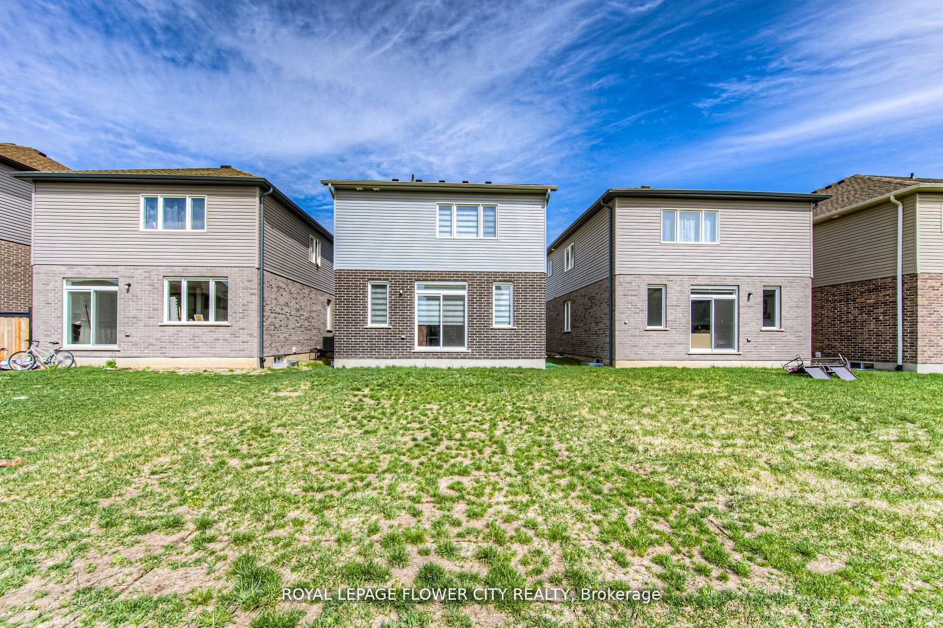 Photo 38 of 51 Beauchamp Drive, Cambridge — HOMEH