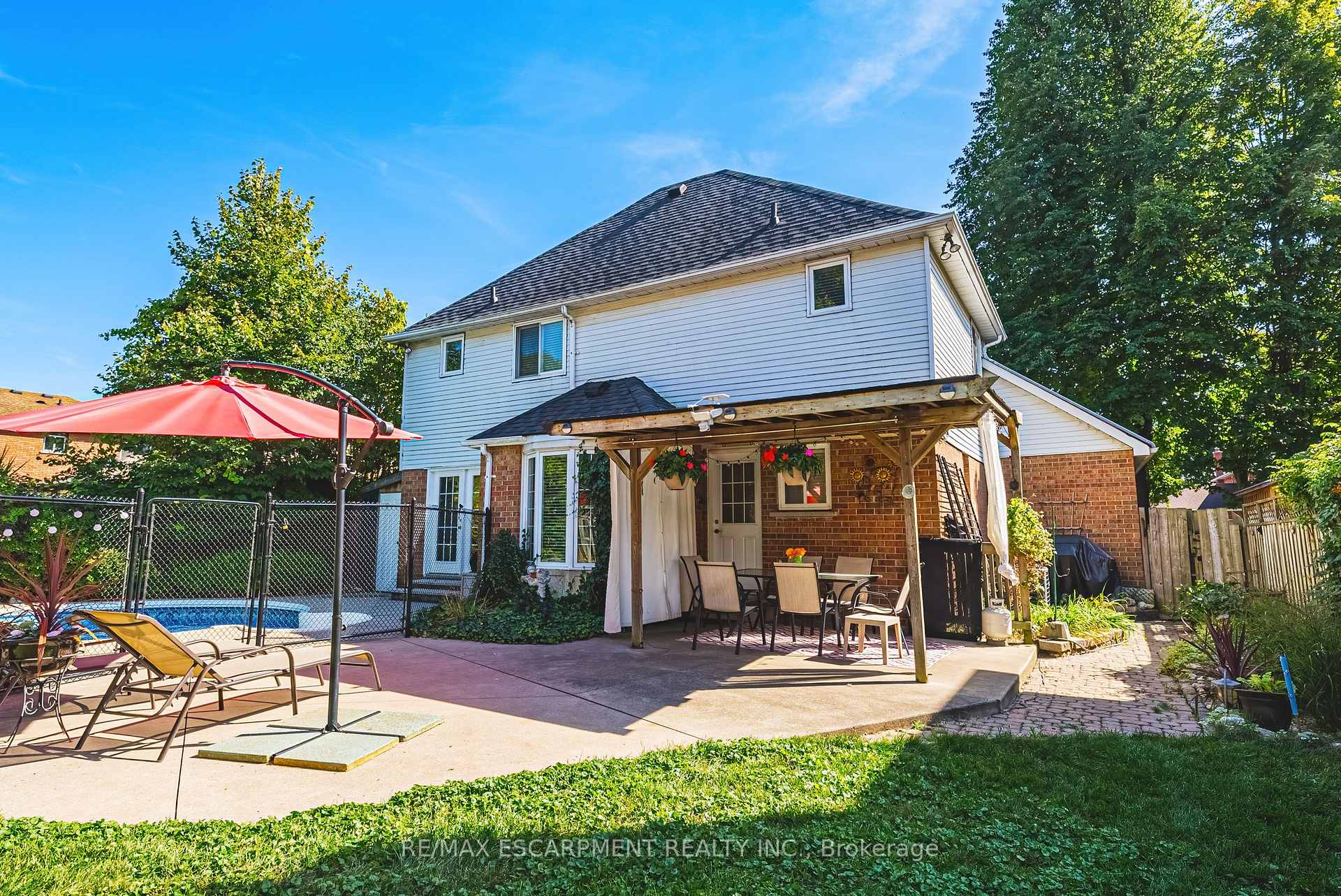 Photo 34 of 412 Melanie Crescent, Hamilton, Ancaster — HOMEH