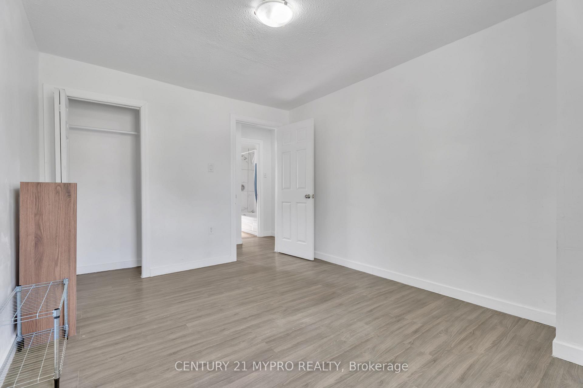 Photo 29 of 42 Irwin Street, London, North K — HOMEH