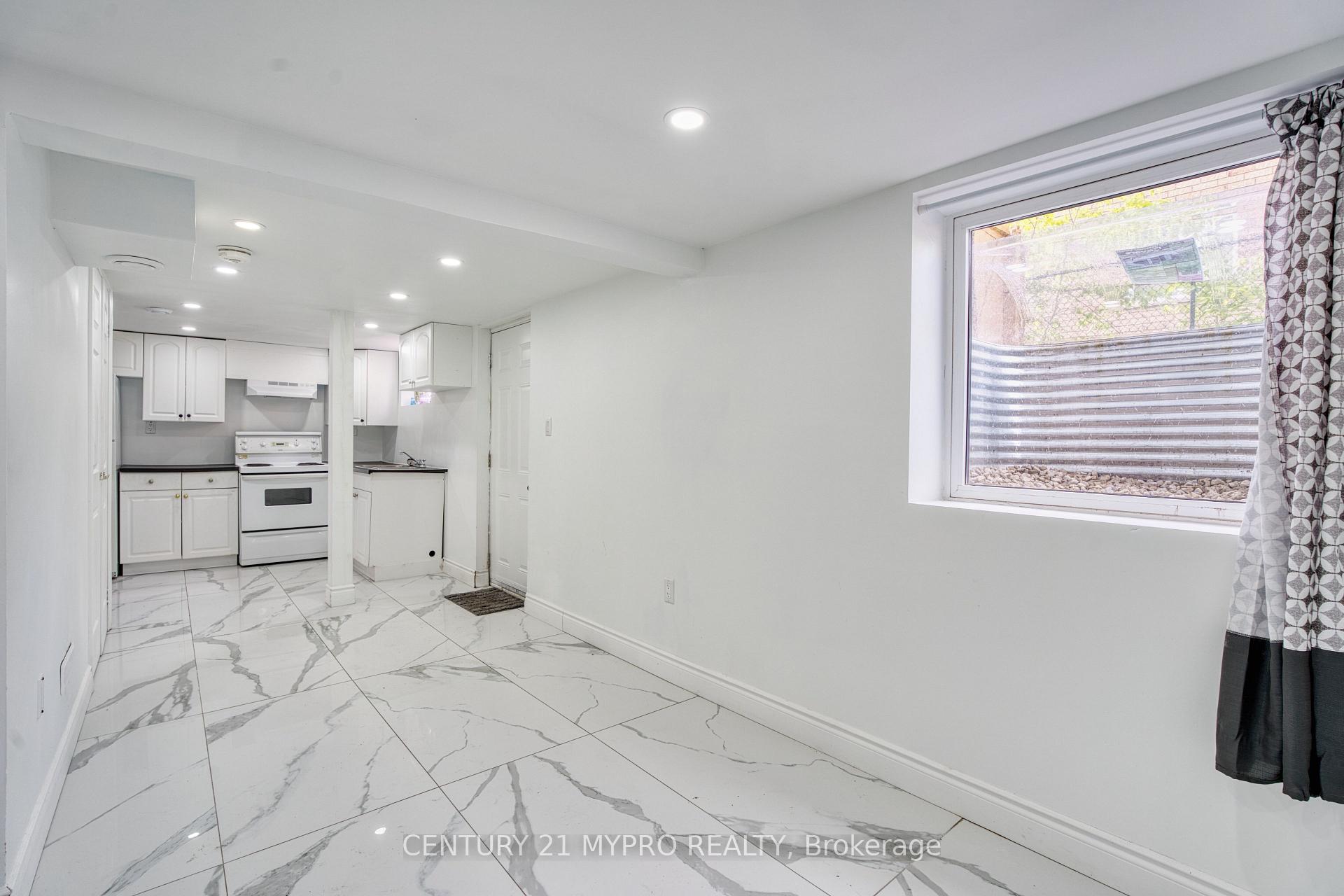 Photo 15 of 42 Irwin Street, London, North K — HOMEH