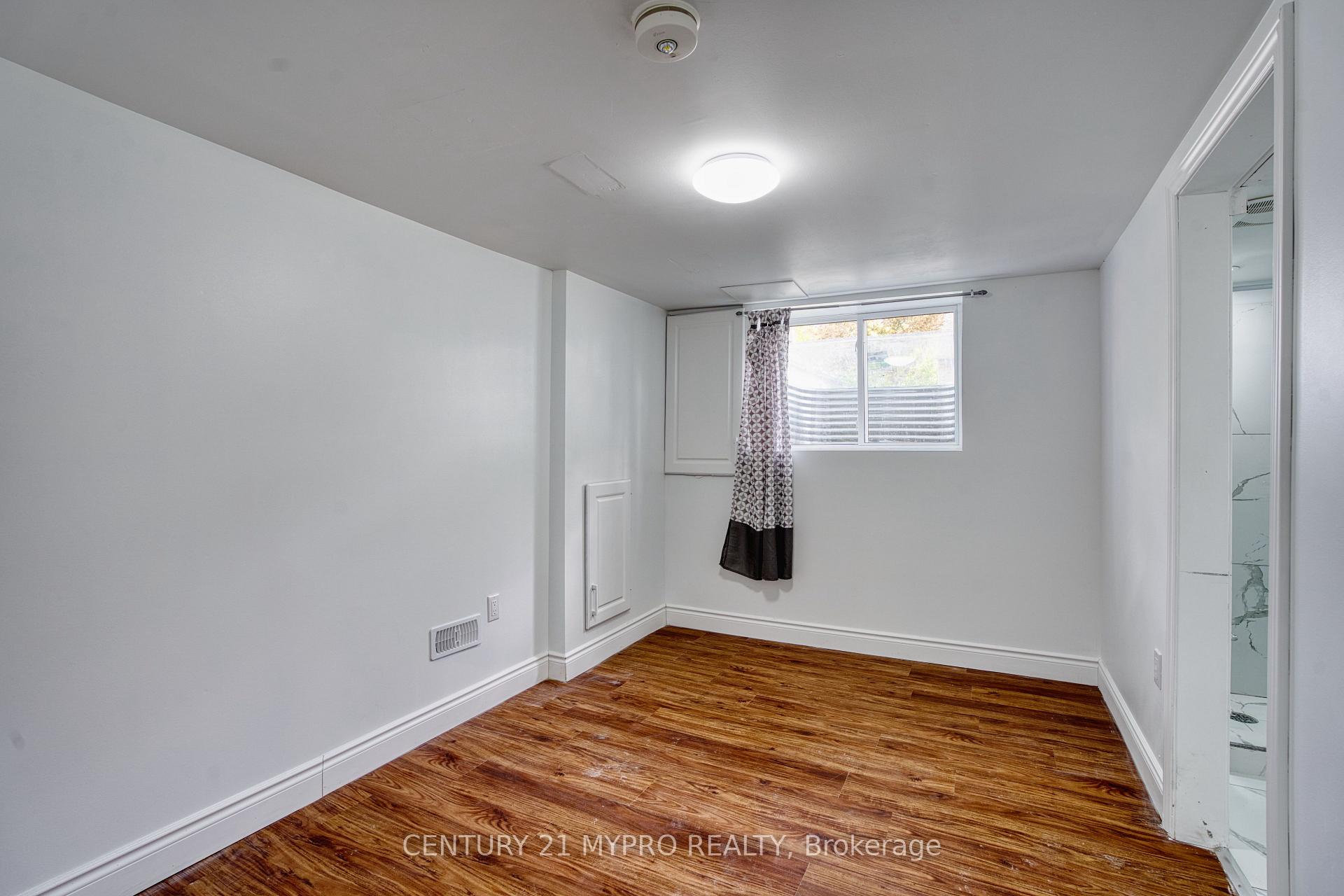 Photo 31 of 42 Irwin Street, London, North K — HOMEH