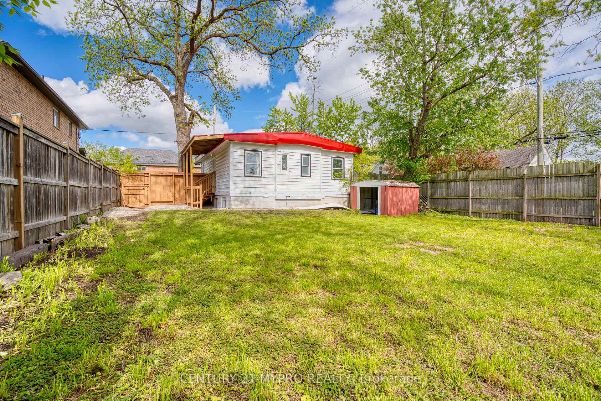 Photo 32 of 42 Irwin Street, London, North K — HOMEH