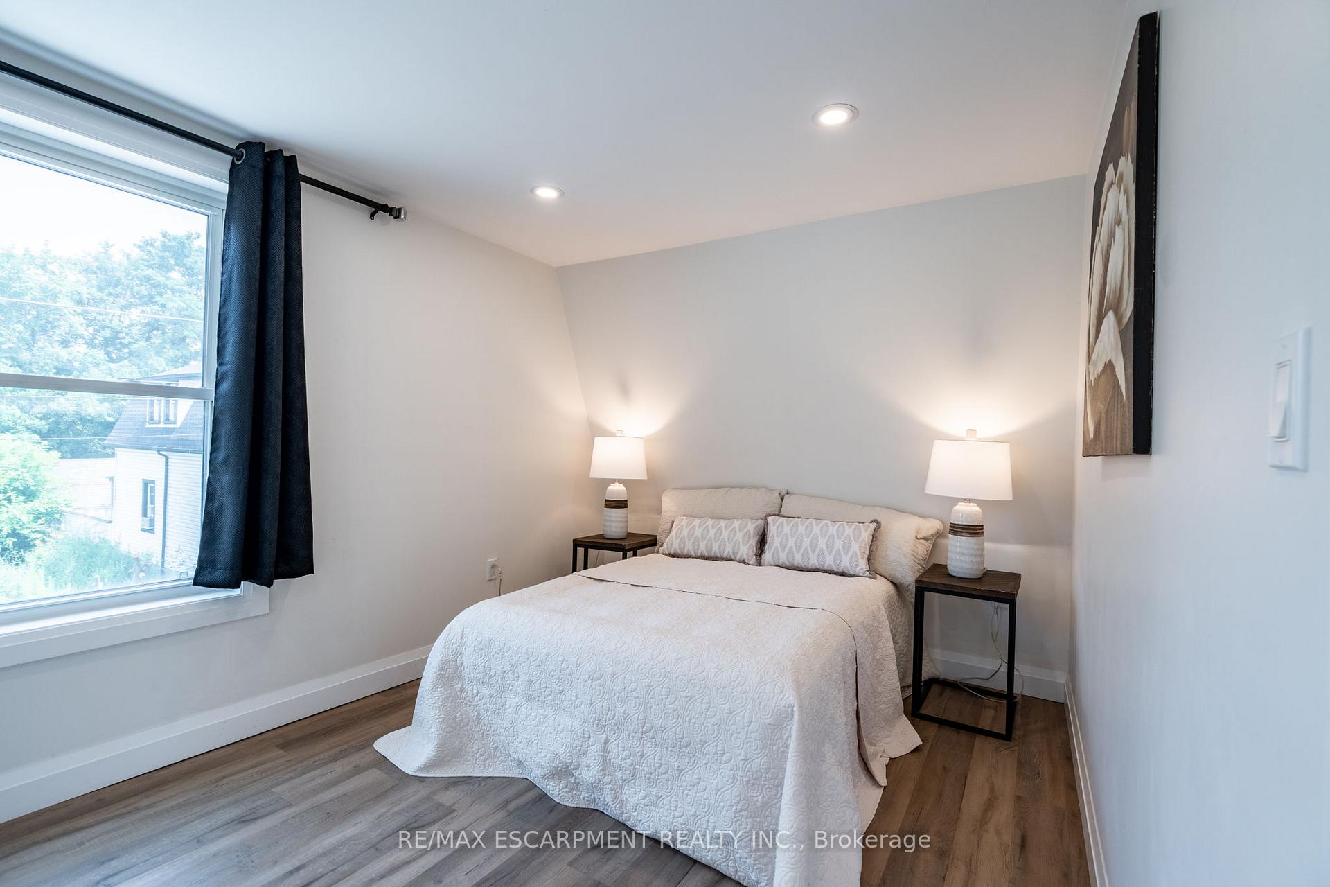 Photo 19 of 1 Prince Street, St. Catharines, E. Chester — HOMEH