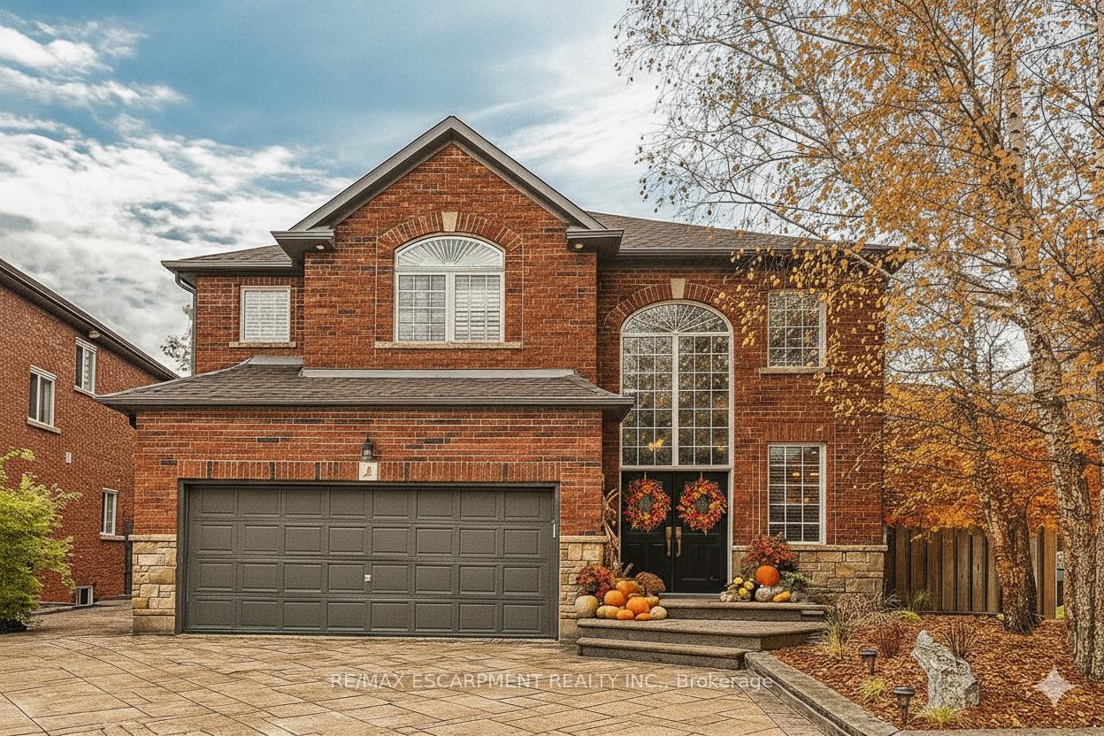 Front of 4 Moonstone Court