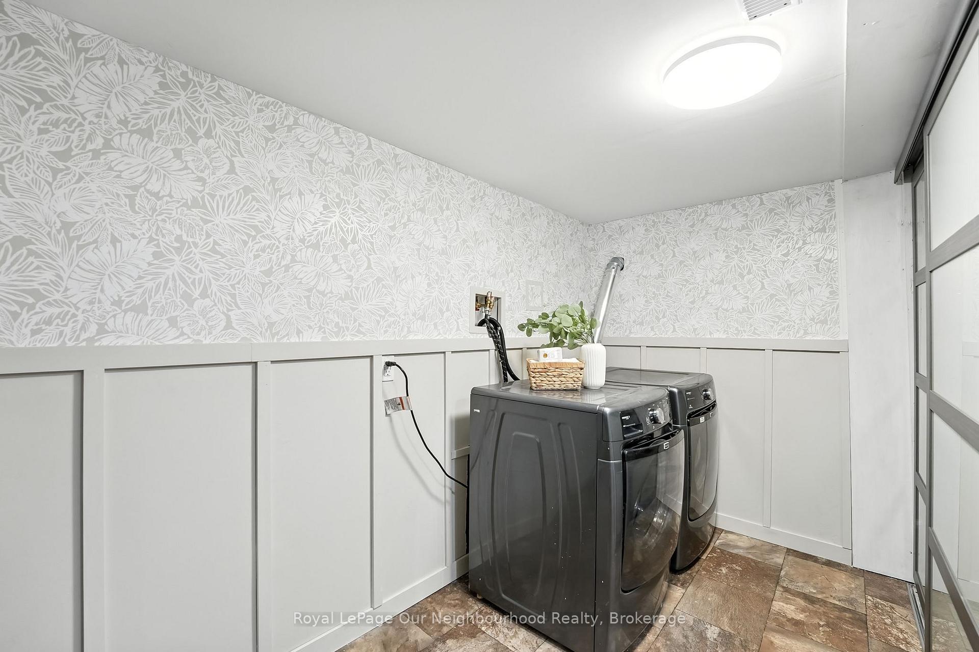 Photo 25 of 94 West Side Drive, Clarington, Bowmanville — HOMEH