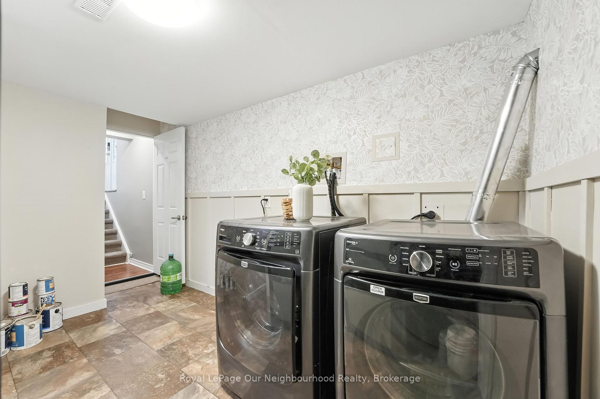 Photo 26 of 94 West Side Drive, Clarington, Bowmanville — HOMEH