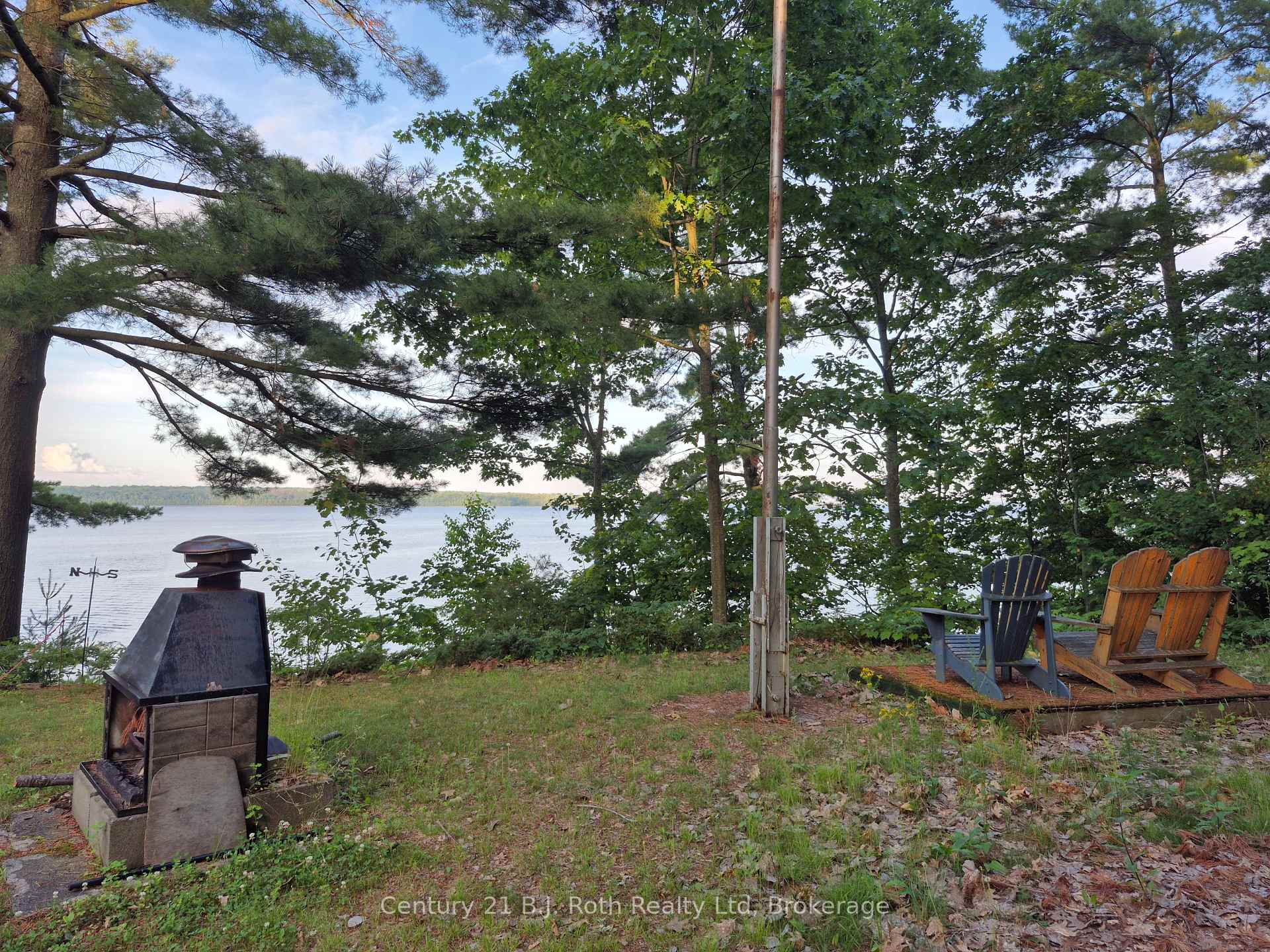Photo 8 of 1379 Champlain Road, Tiny, Rural Tiny — HOMEH