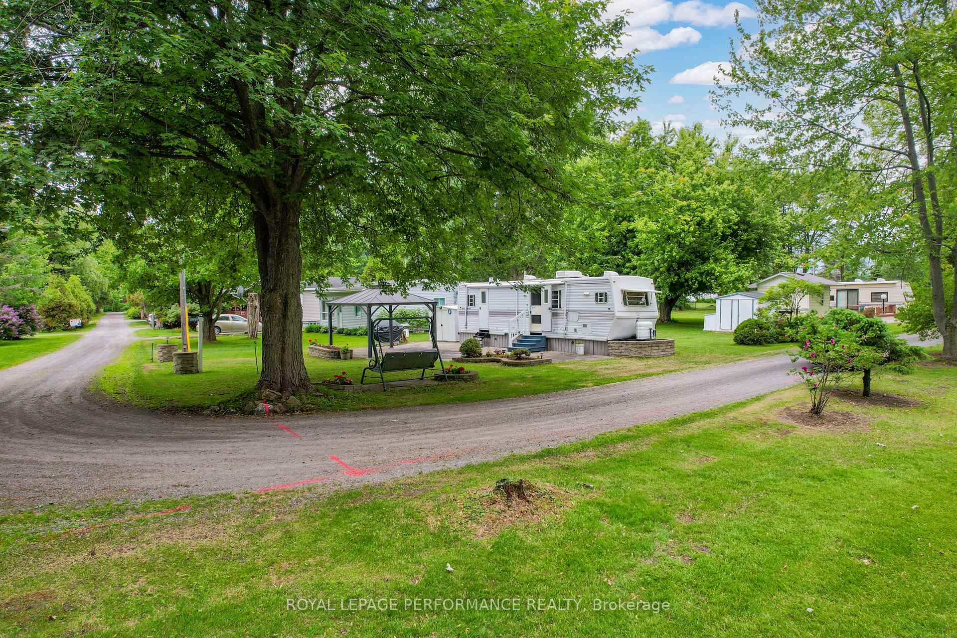 Photo 2 of 20938 Derrig Road, South Glengarry, South Glengarry (Lancaster) Twp — HOMEH