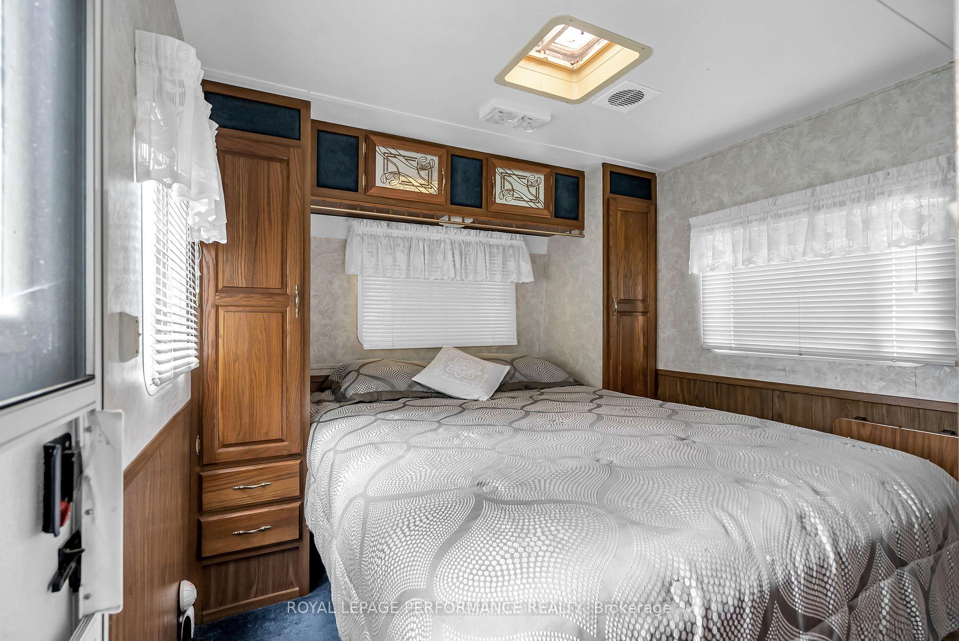 Photo 3 of 20938 Derrig Road, South Glengarry, South Glengarry (Lancaster) Twp — HOMEH