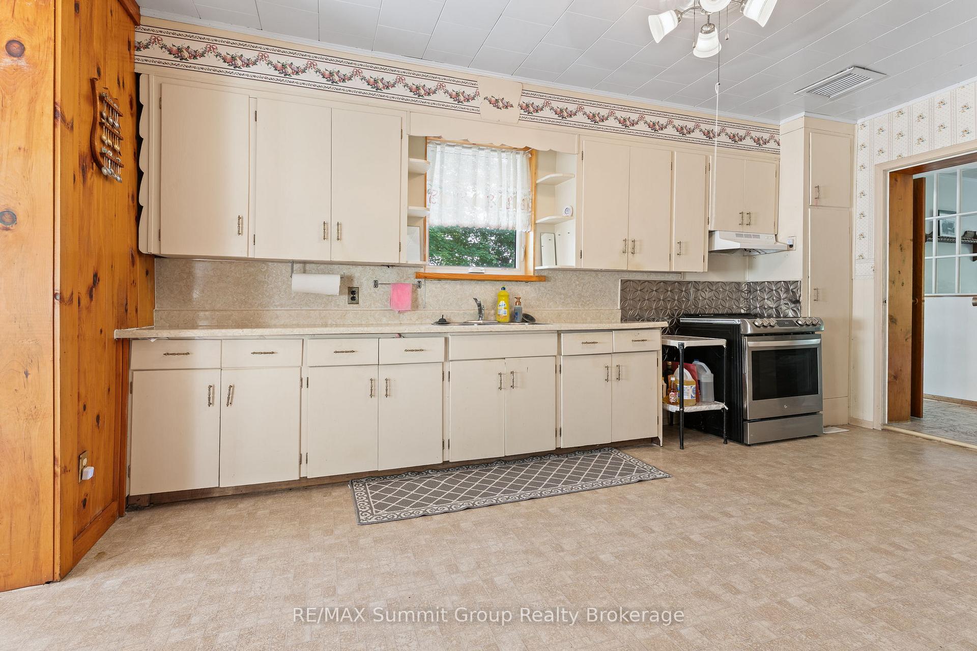 Photo 2 of 235284 Grey Road 13, Grey Highlands — HOMEH